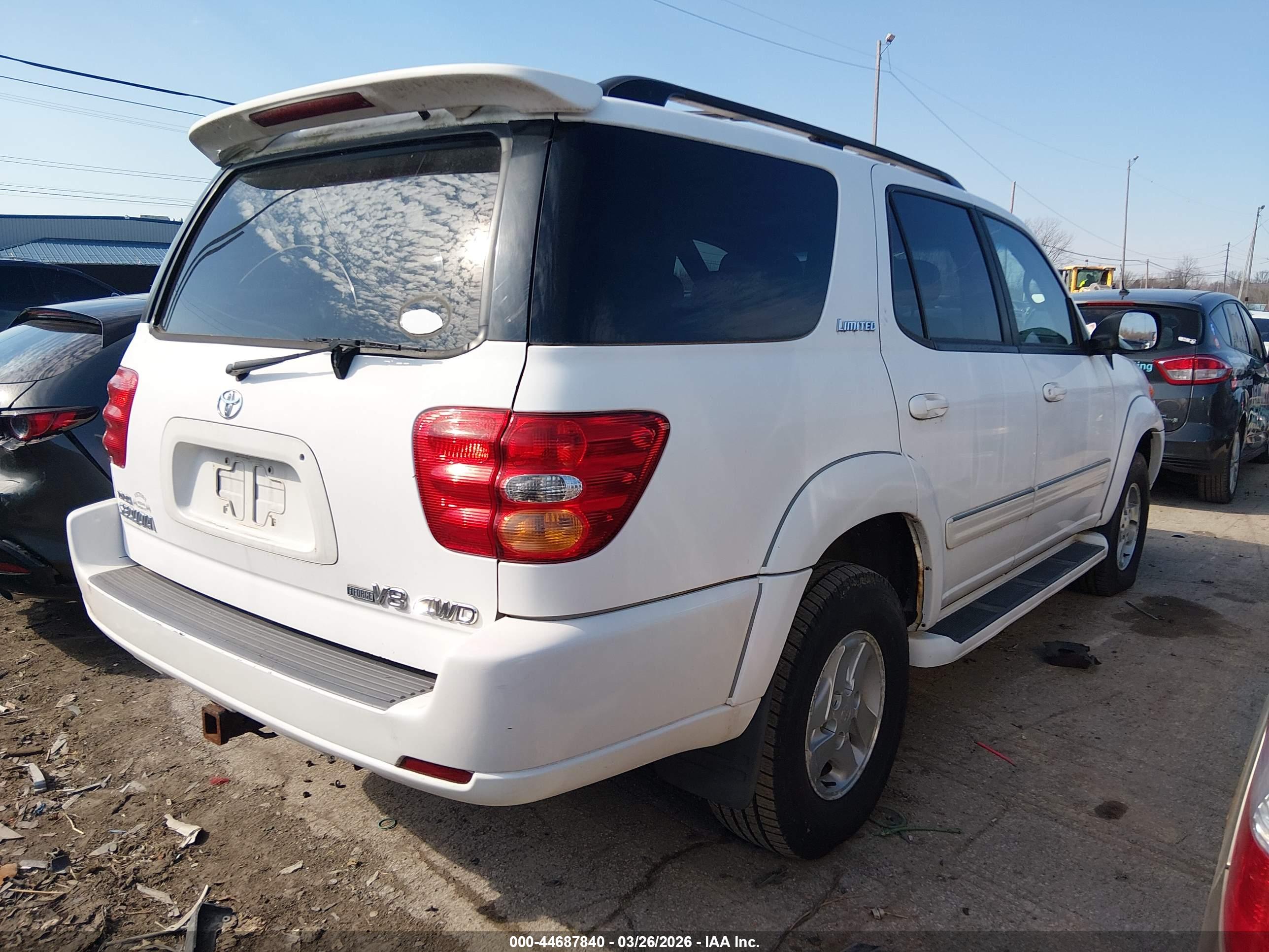 TOYOTA SEQUOIA image 4