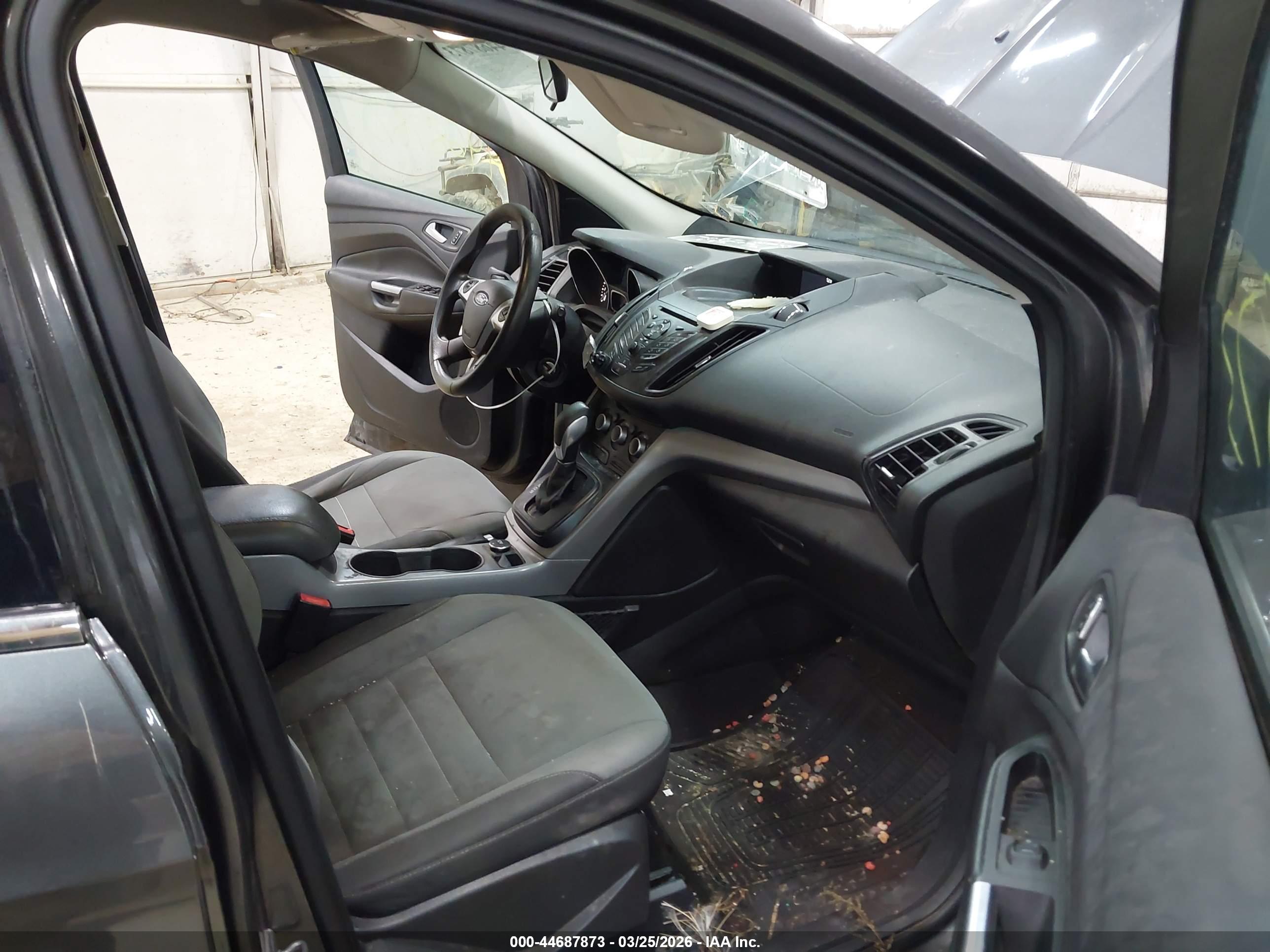 FORD ESCAPE image 5