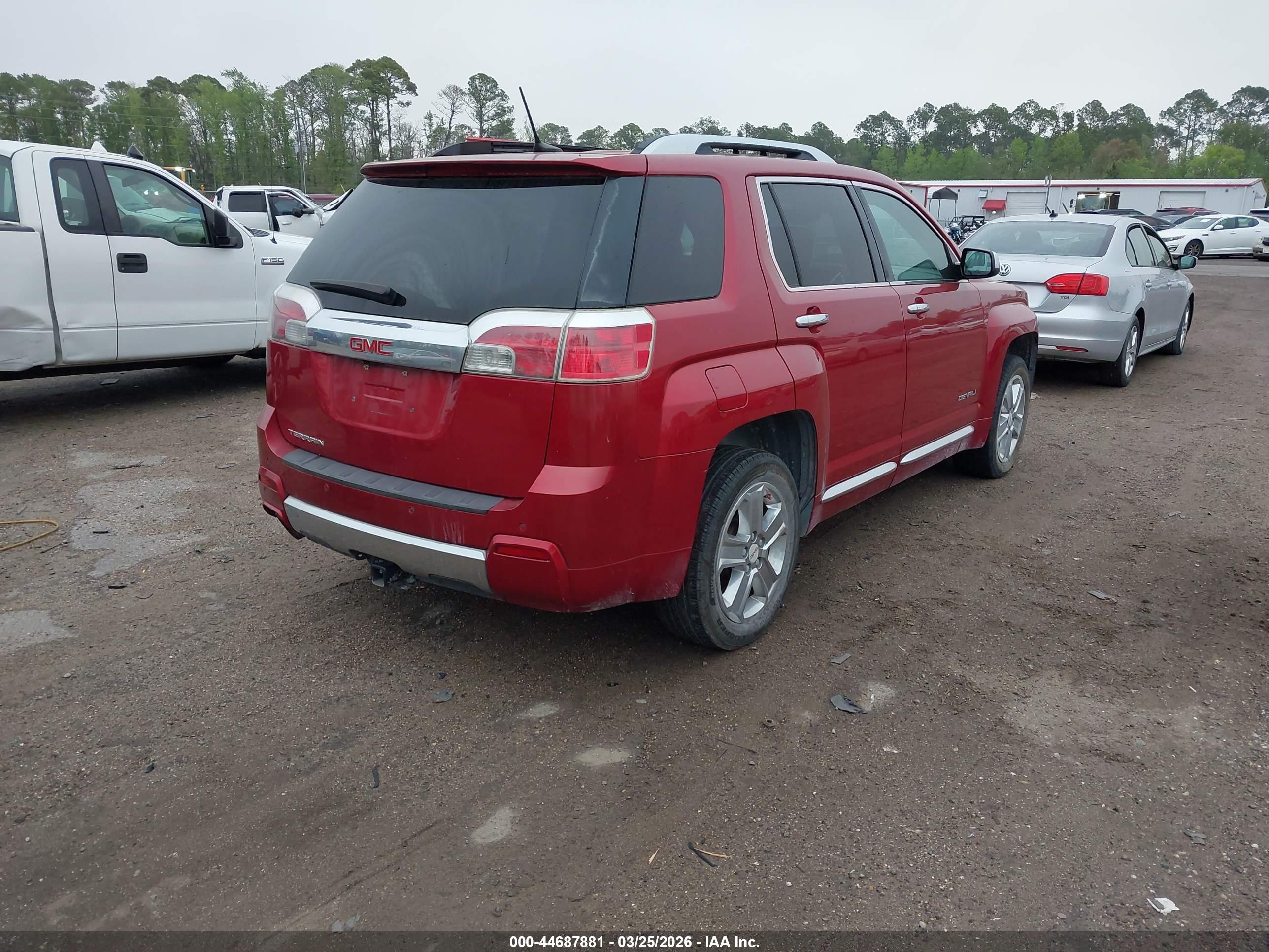 GMC TERRAIN image 4