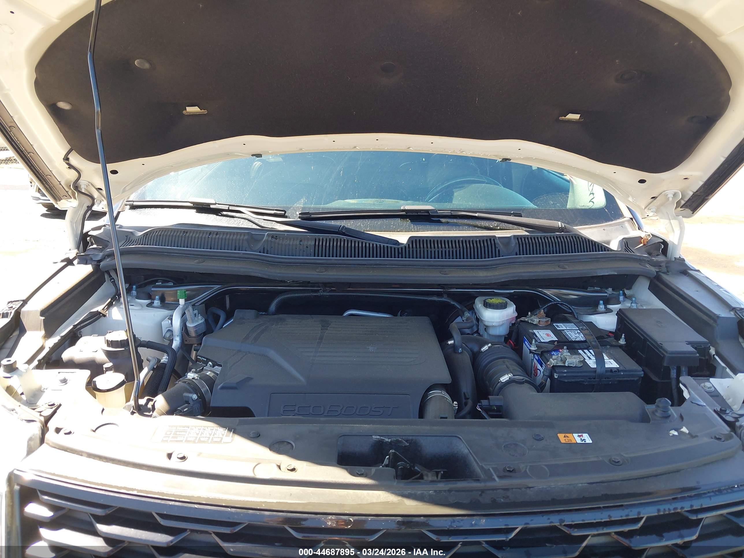 FORD EXPLORER image 10