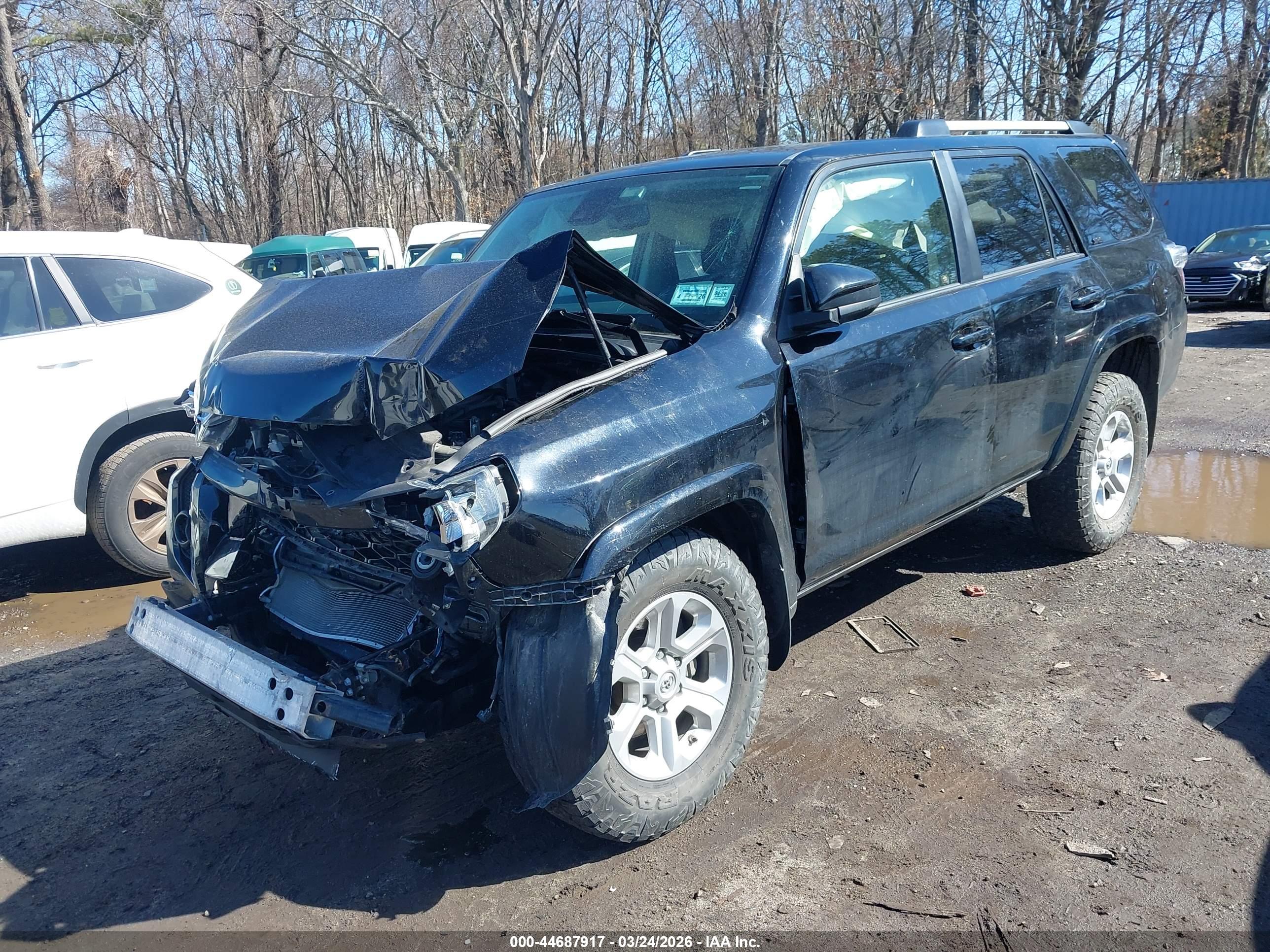 TOYOTA 4RUNNER image 2