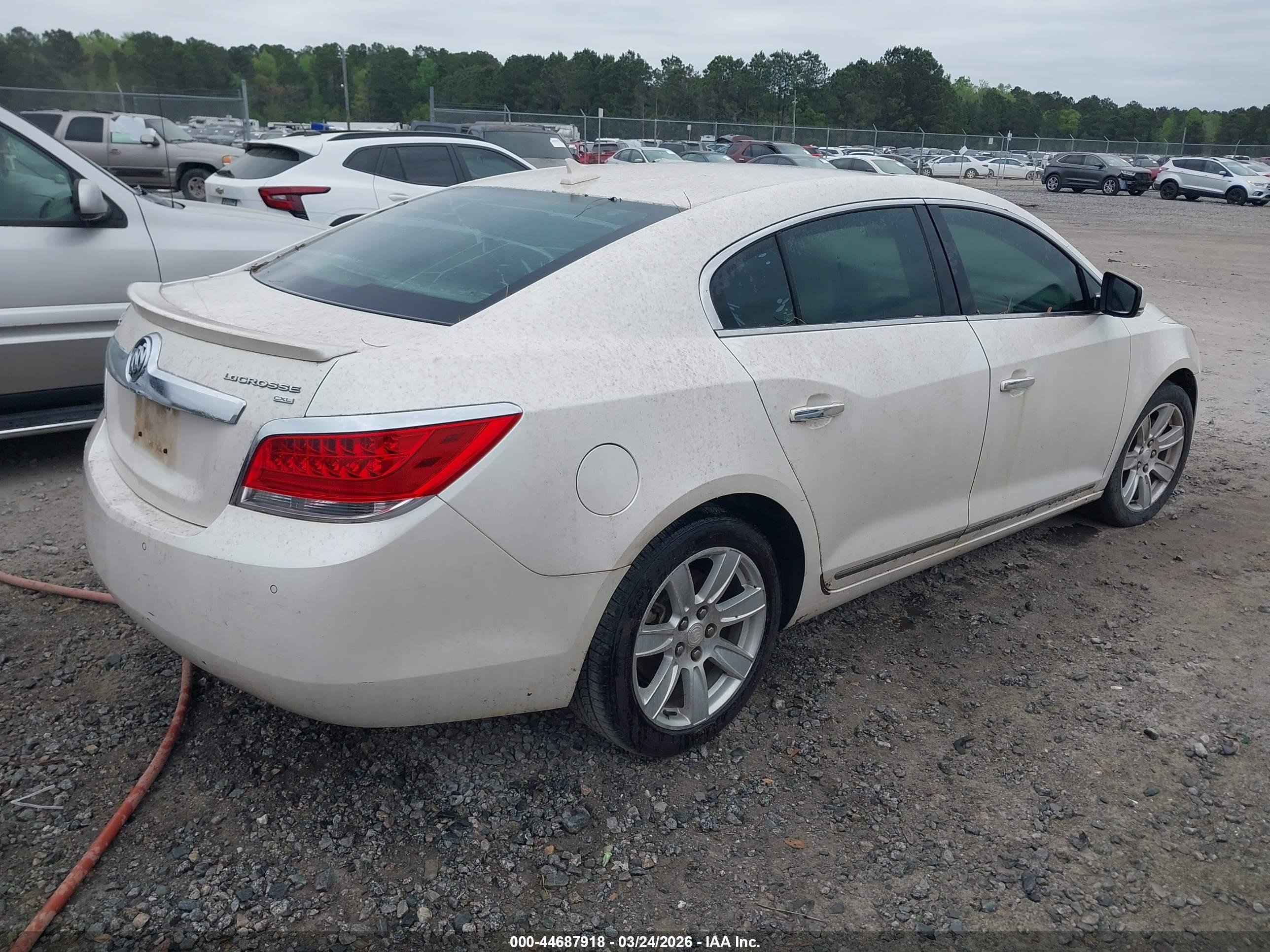 BUICK LACROSSE image 4
