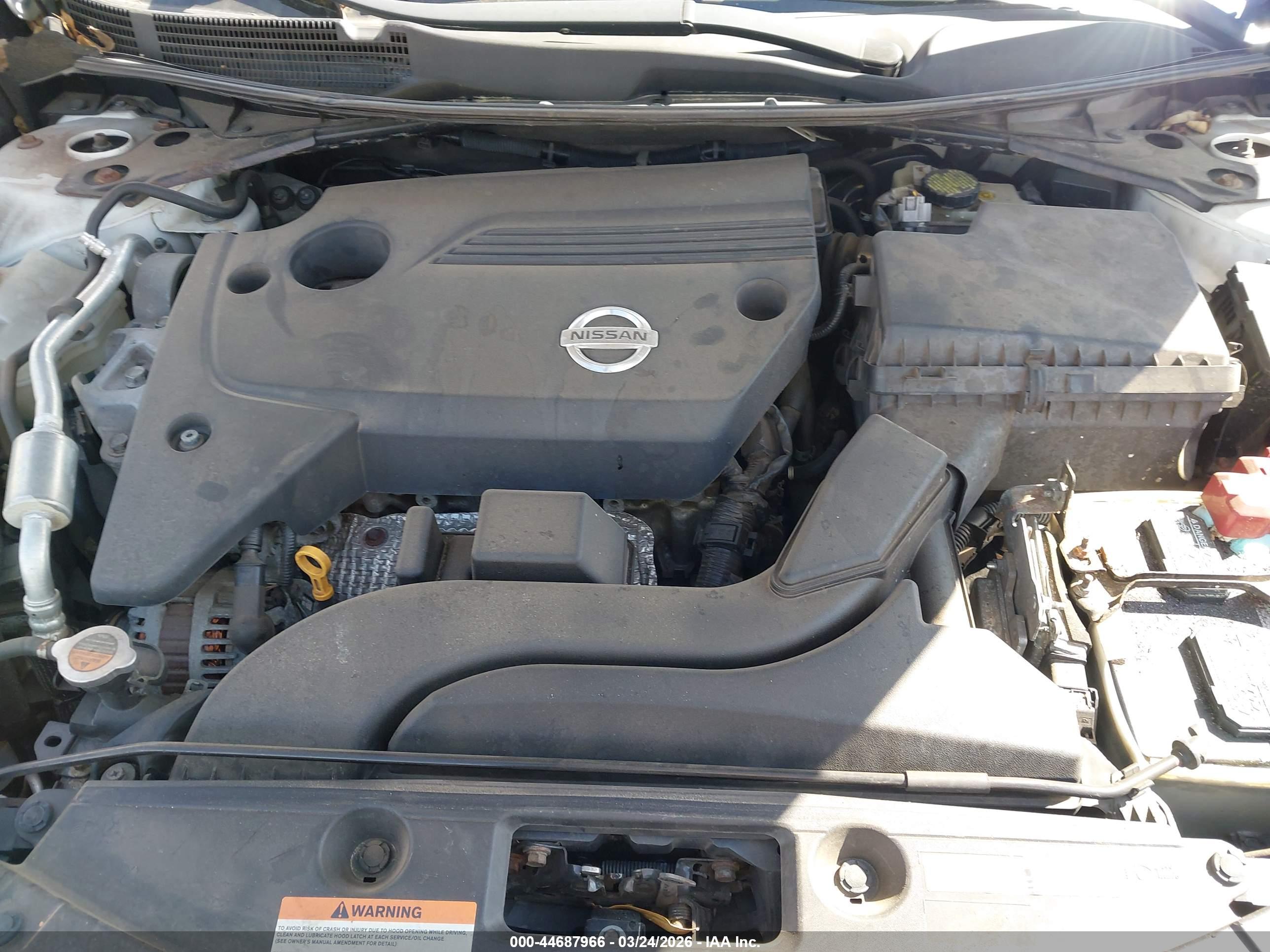 NISSAN ALTIMA image 10