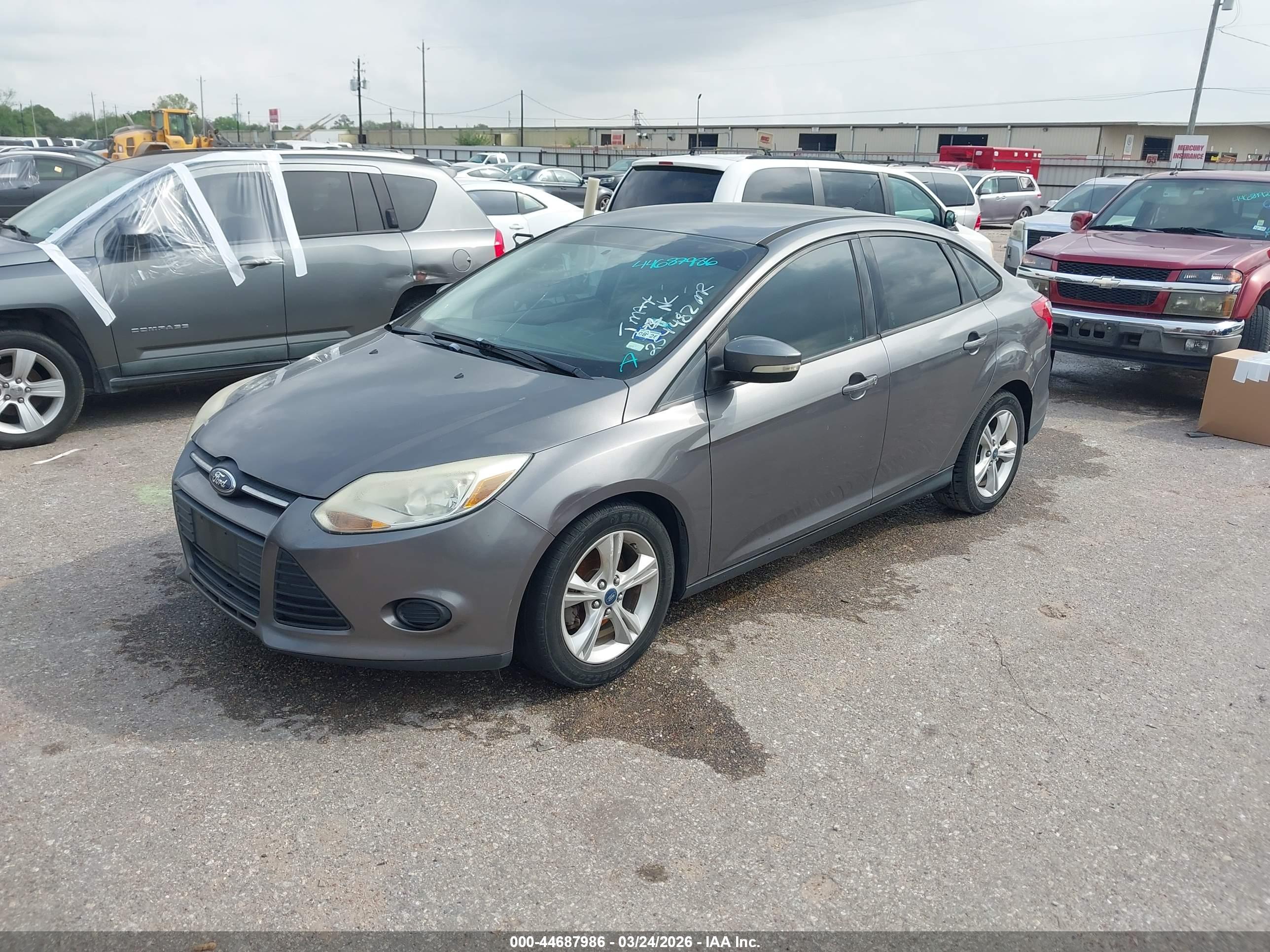 FORD FOCUS image 2