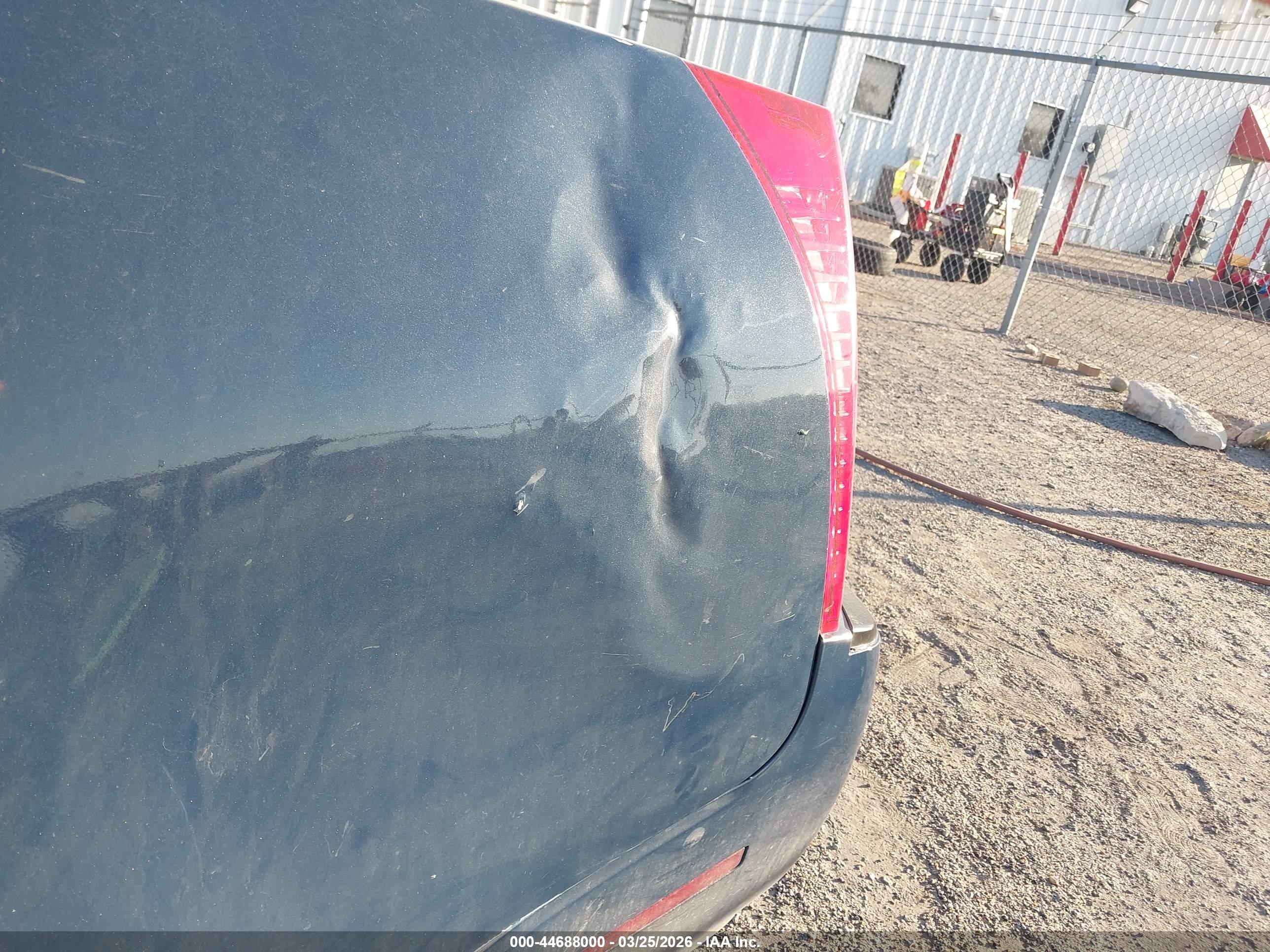 CADILLAC CTS image 6