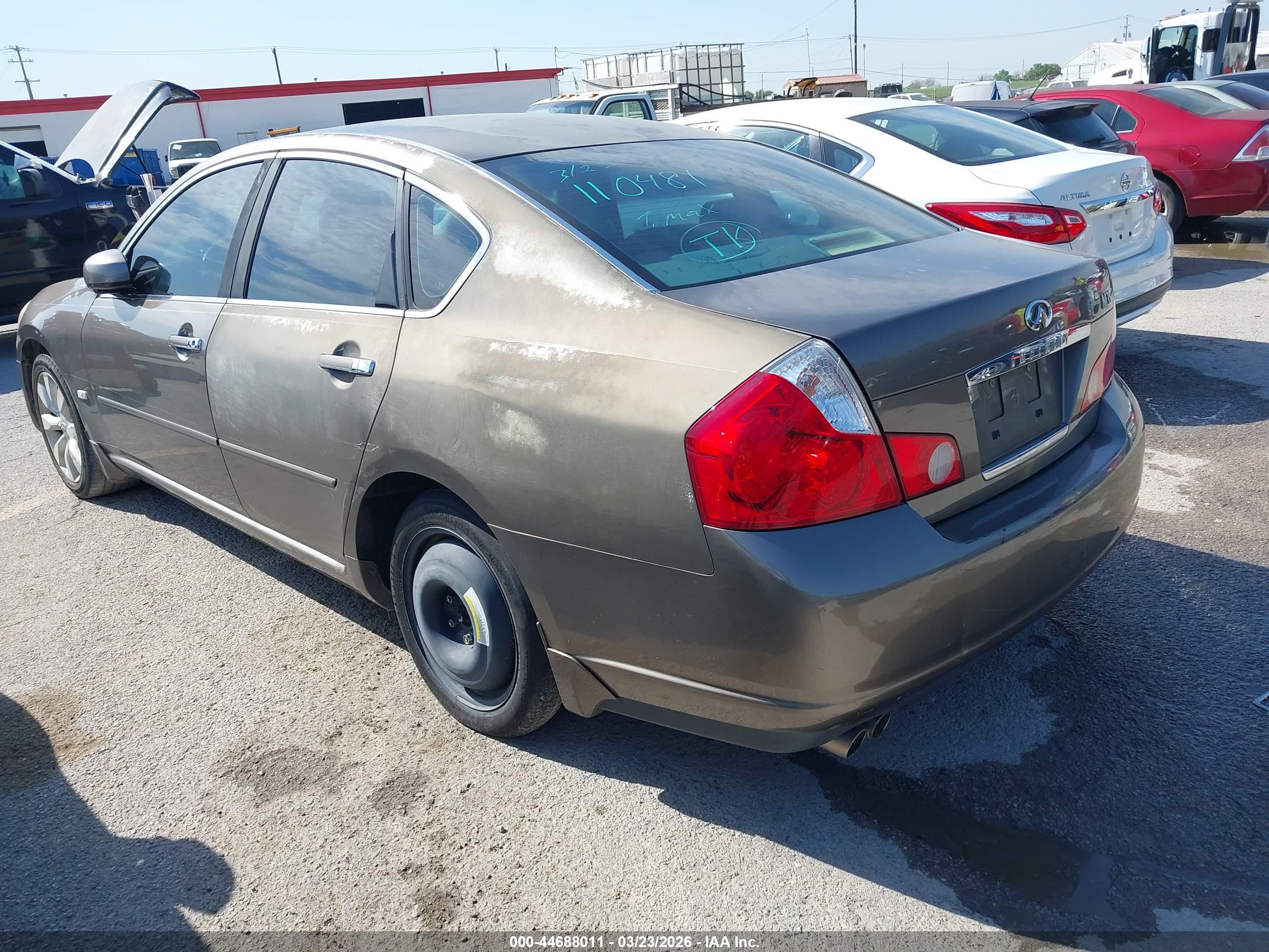 INFINITI M35 image 3