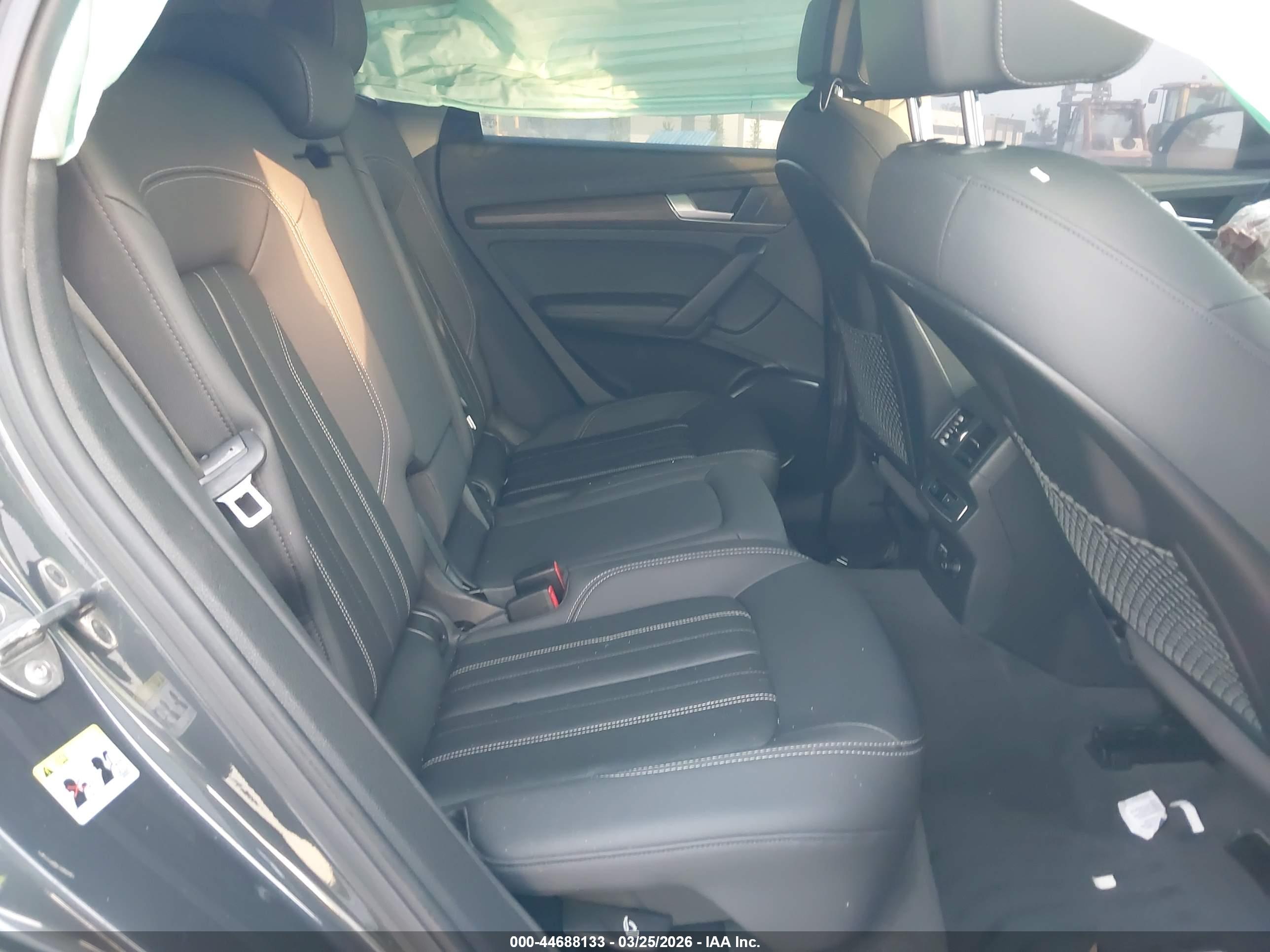 AUDI Q5 image 8