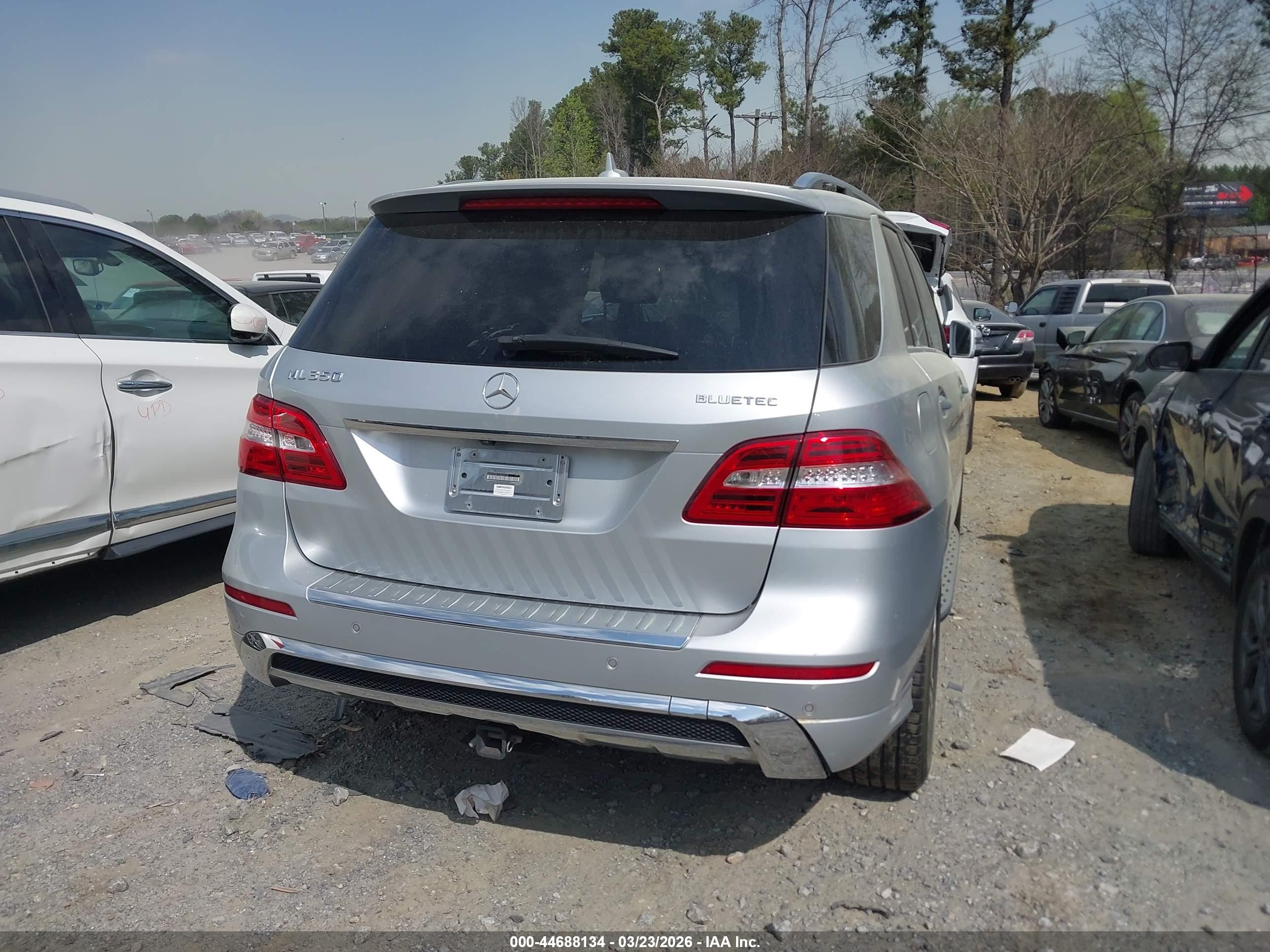 MERCEDES-BENZ ML image 4