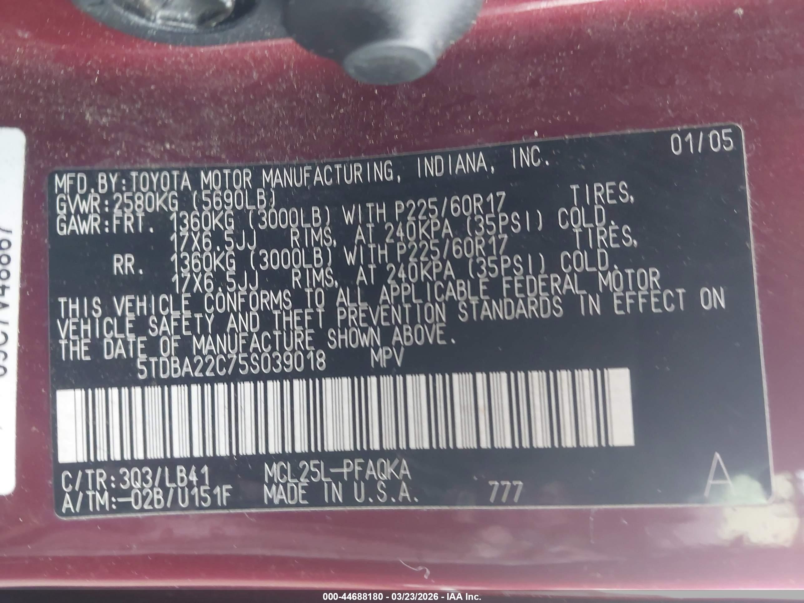 TOYOTA SIENNA image 9