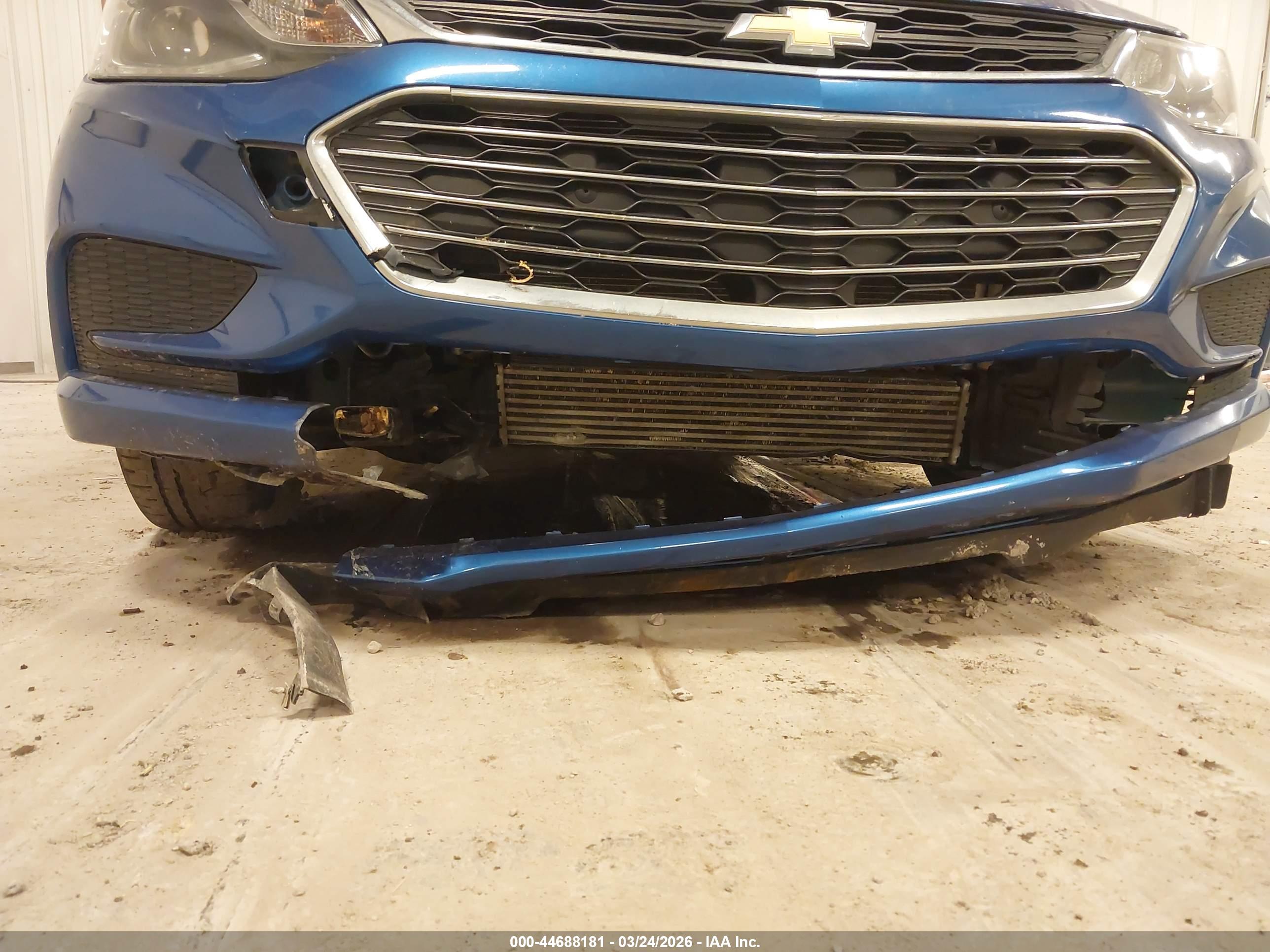 CHEVROLET CRUZE image 6
