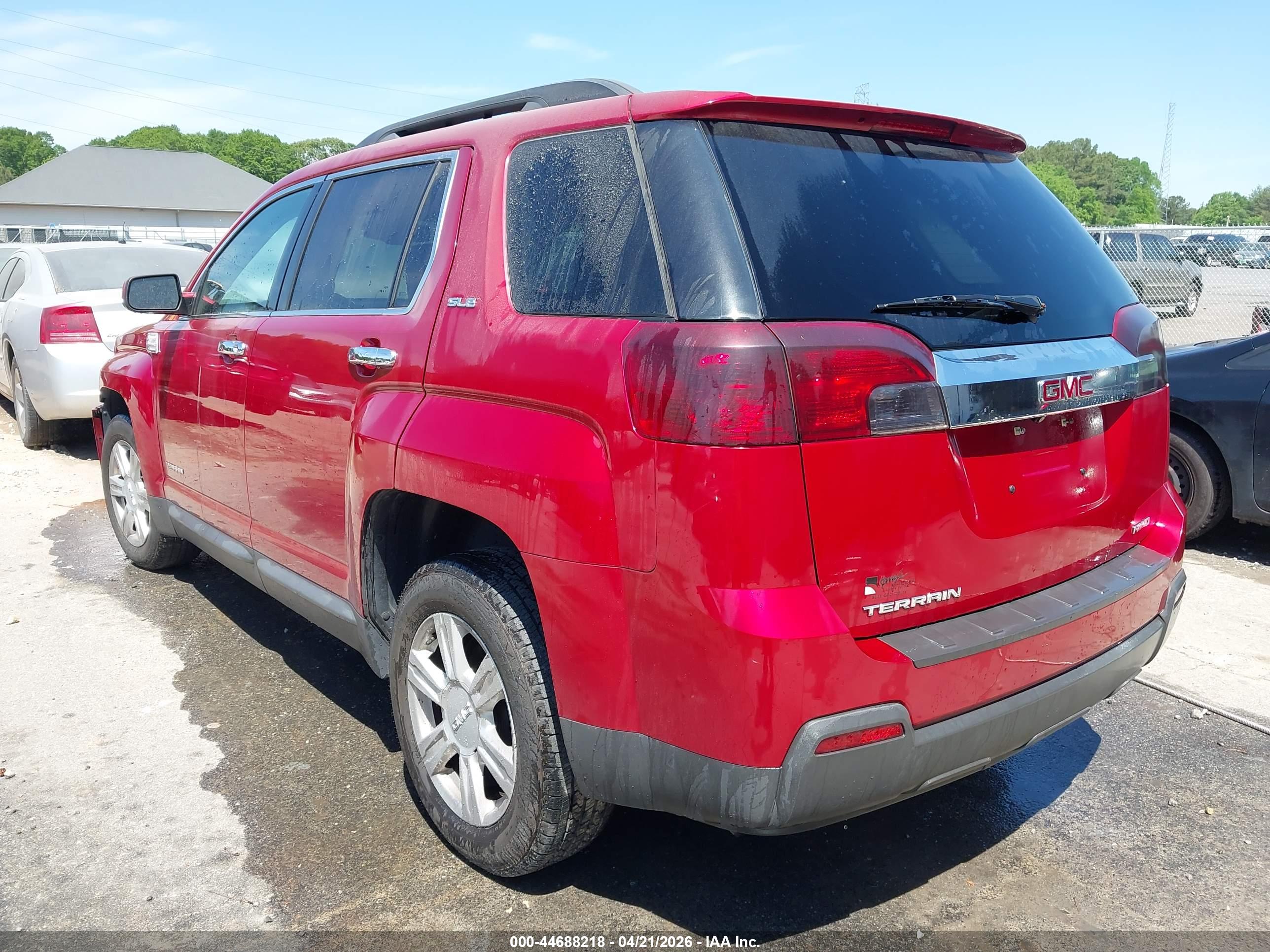 GMC TERRAIN image 3