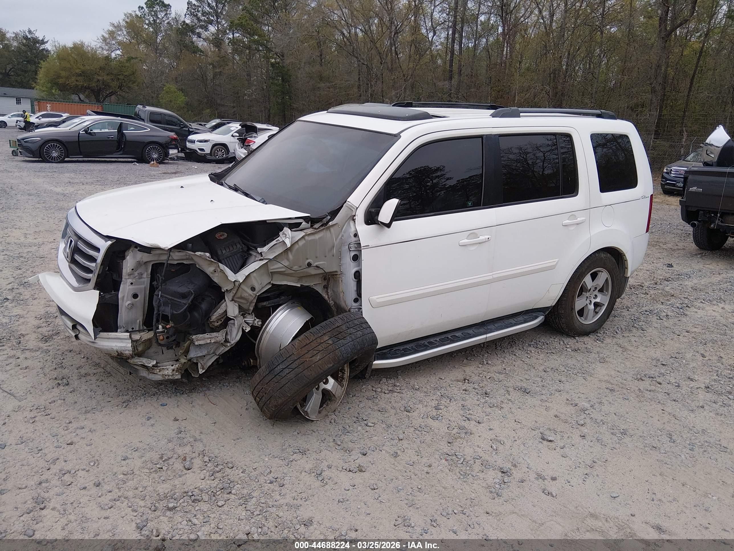HONDA PILOT image 2