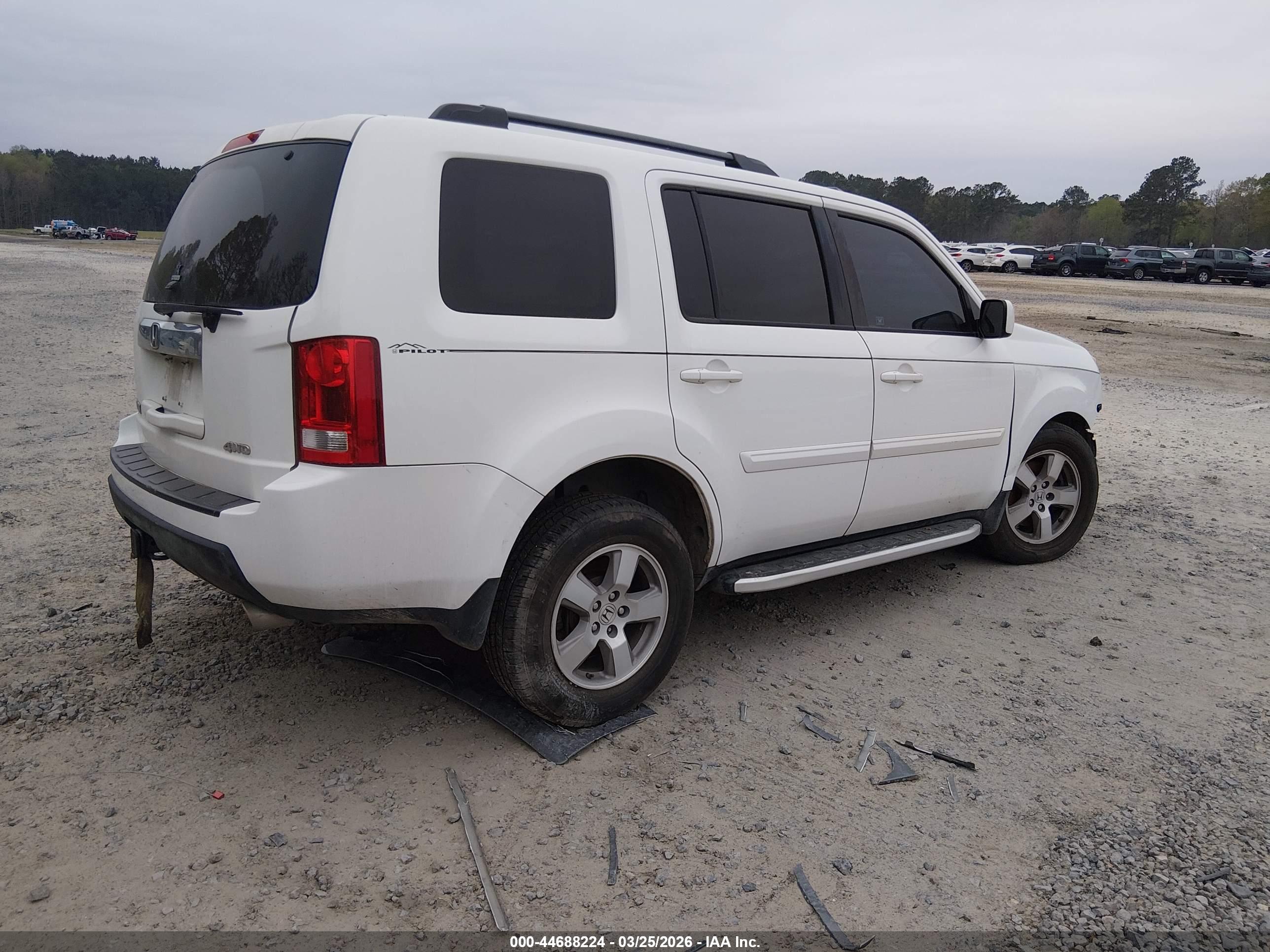 HONDA PILOT image 4