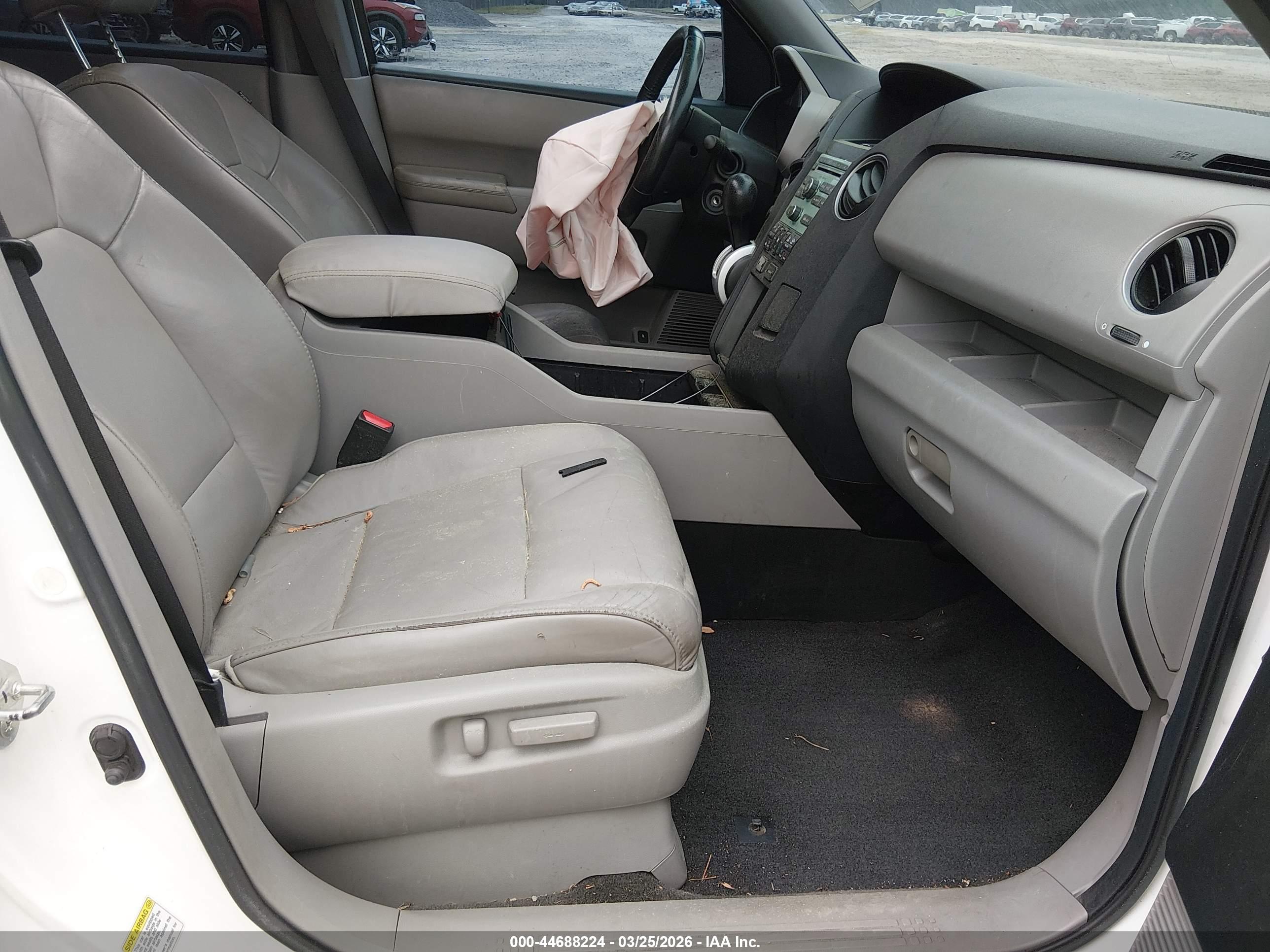 HONDA PILOT image 5