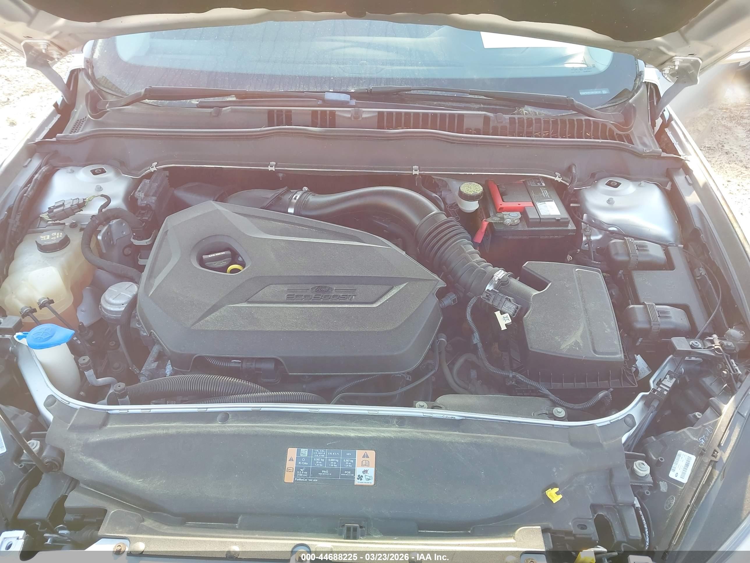 FORD FUSION image 10