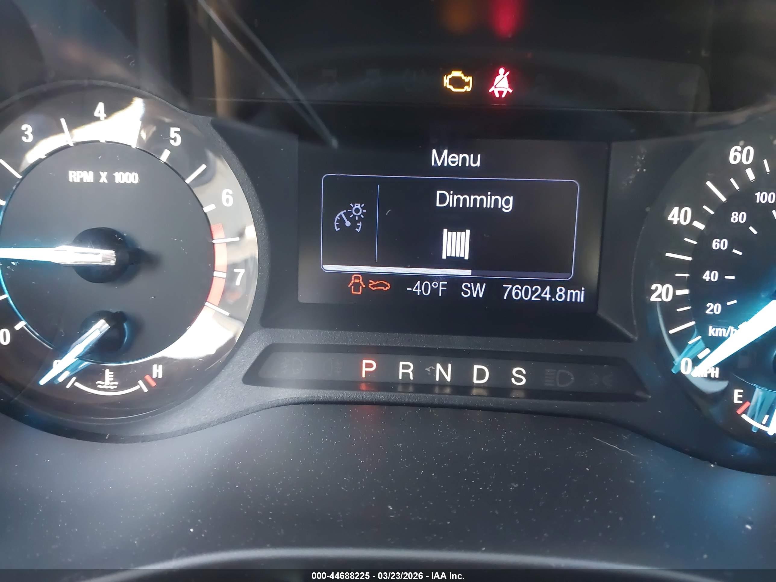 FORD FUSION image 7