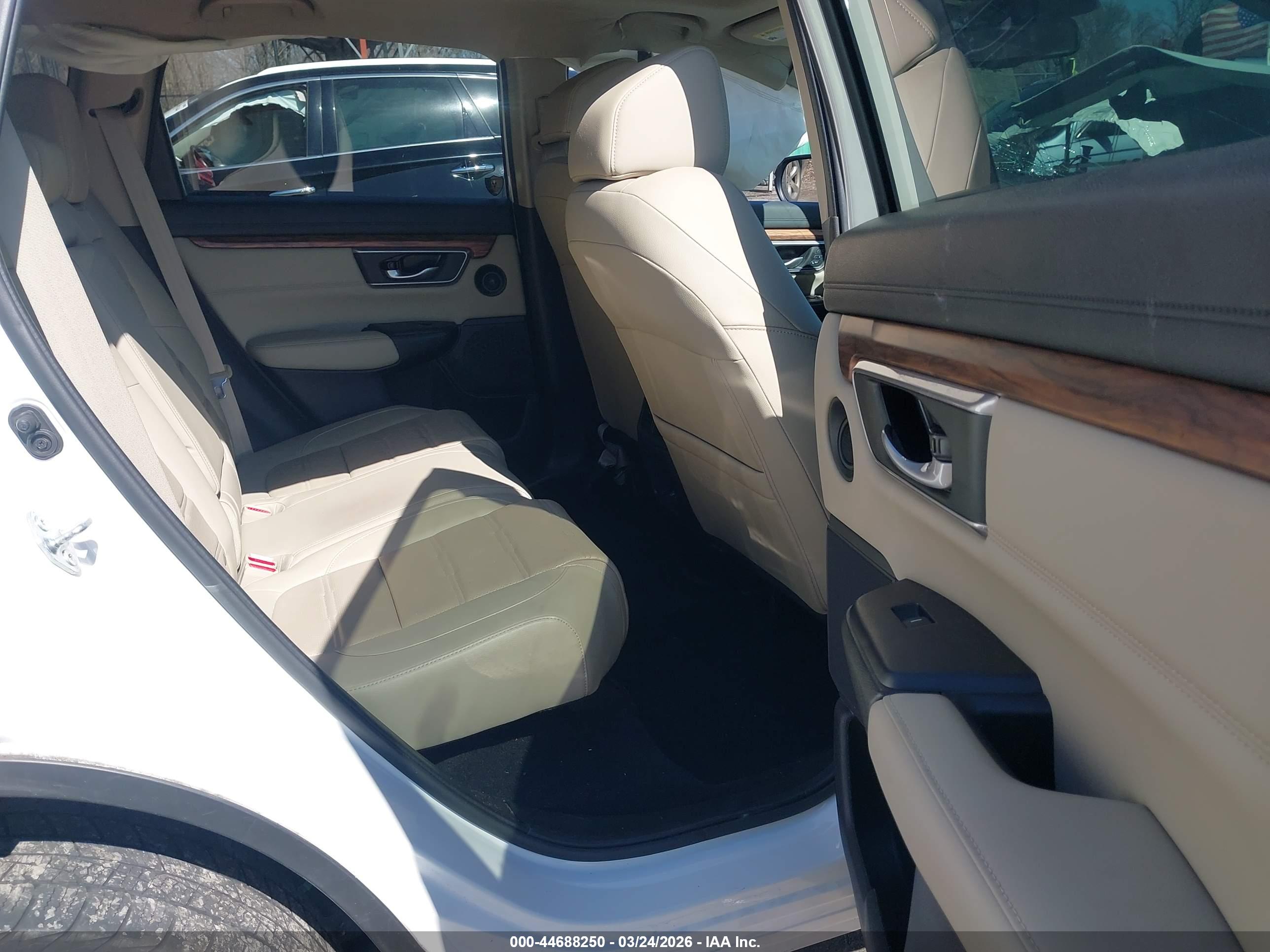 HONDA CR-V image 8