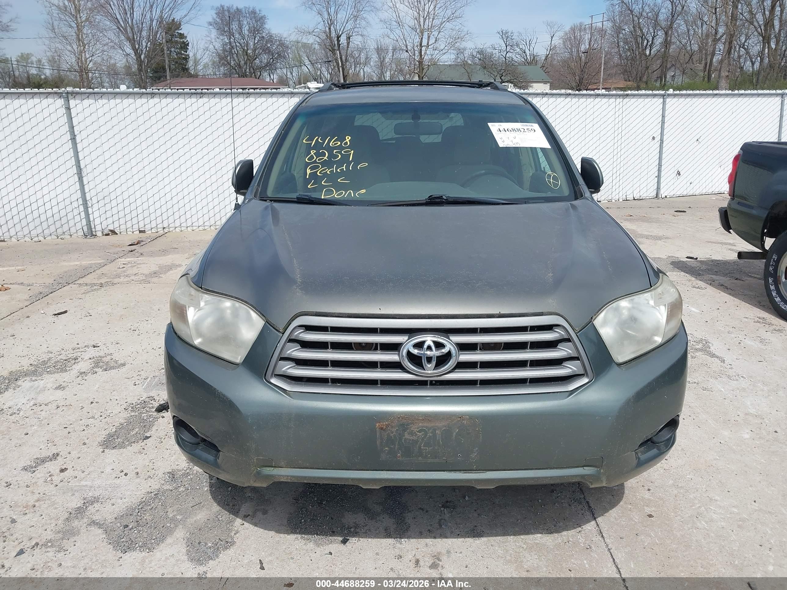 TOYOTA HIGHLANDER image 6