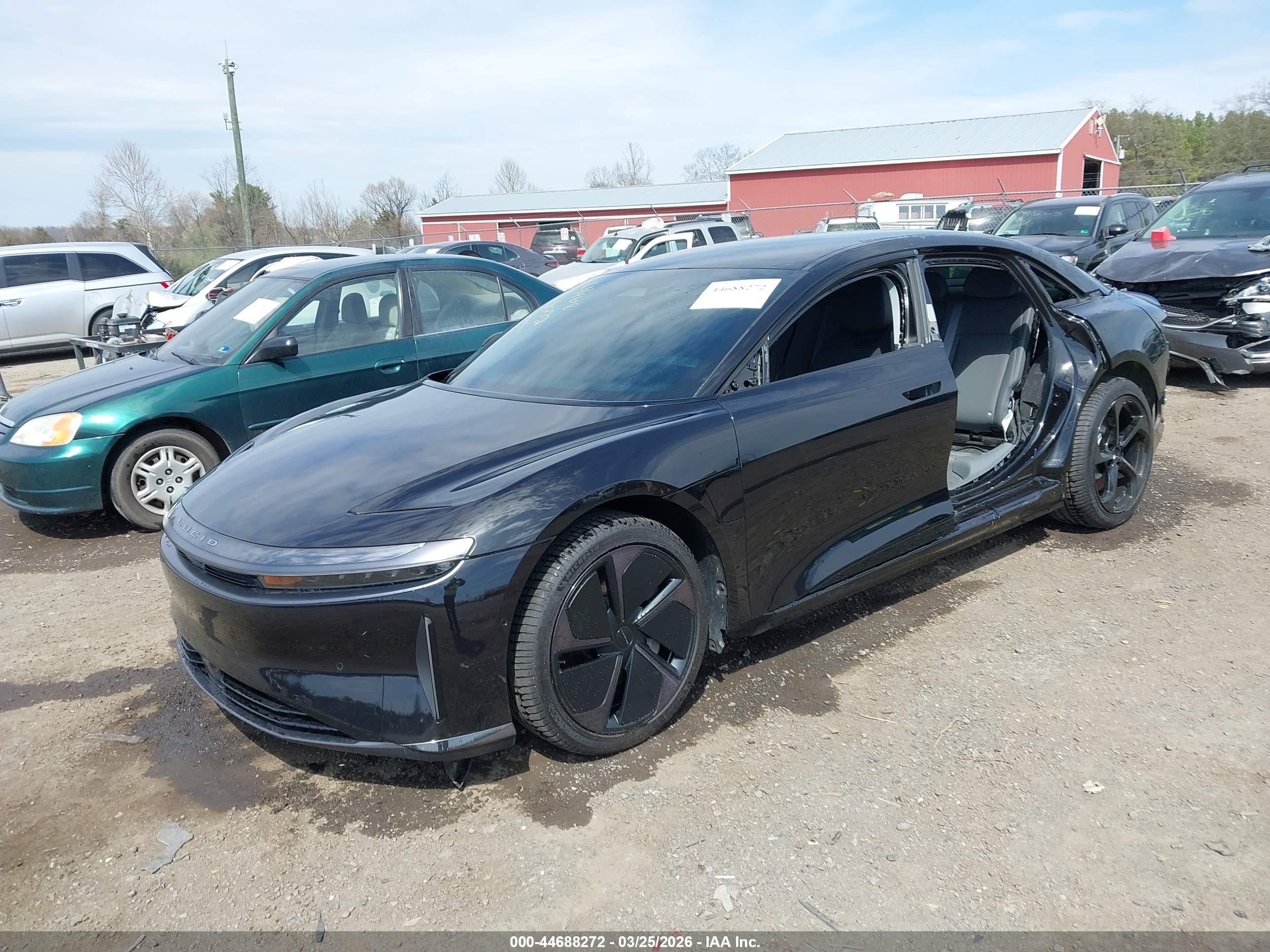 LUCID AIR image 2