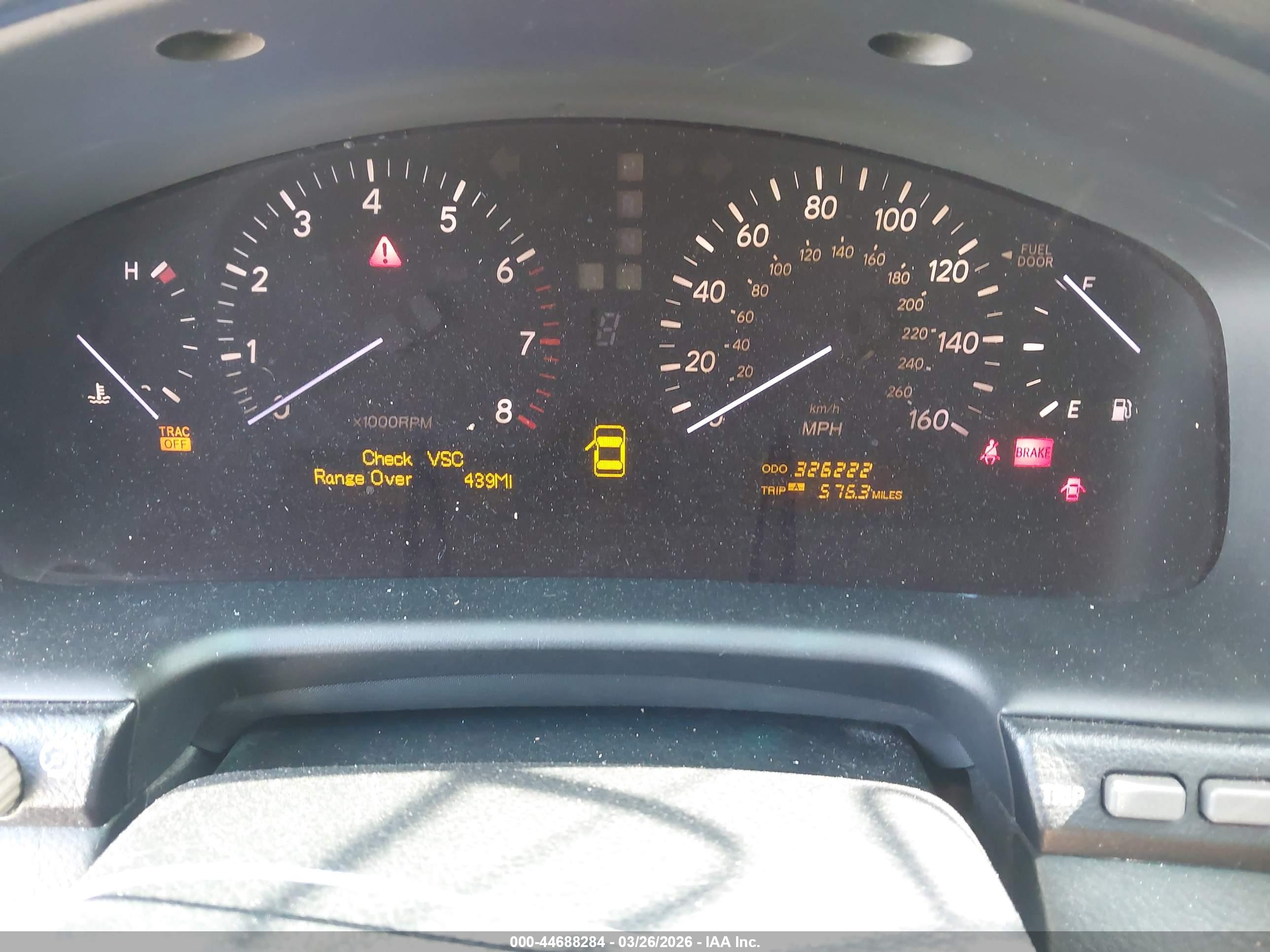 LEXUS LS image 7