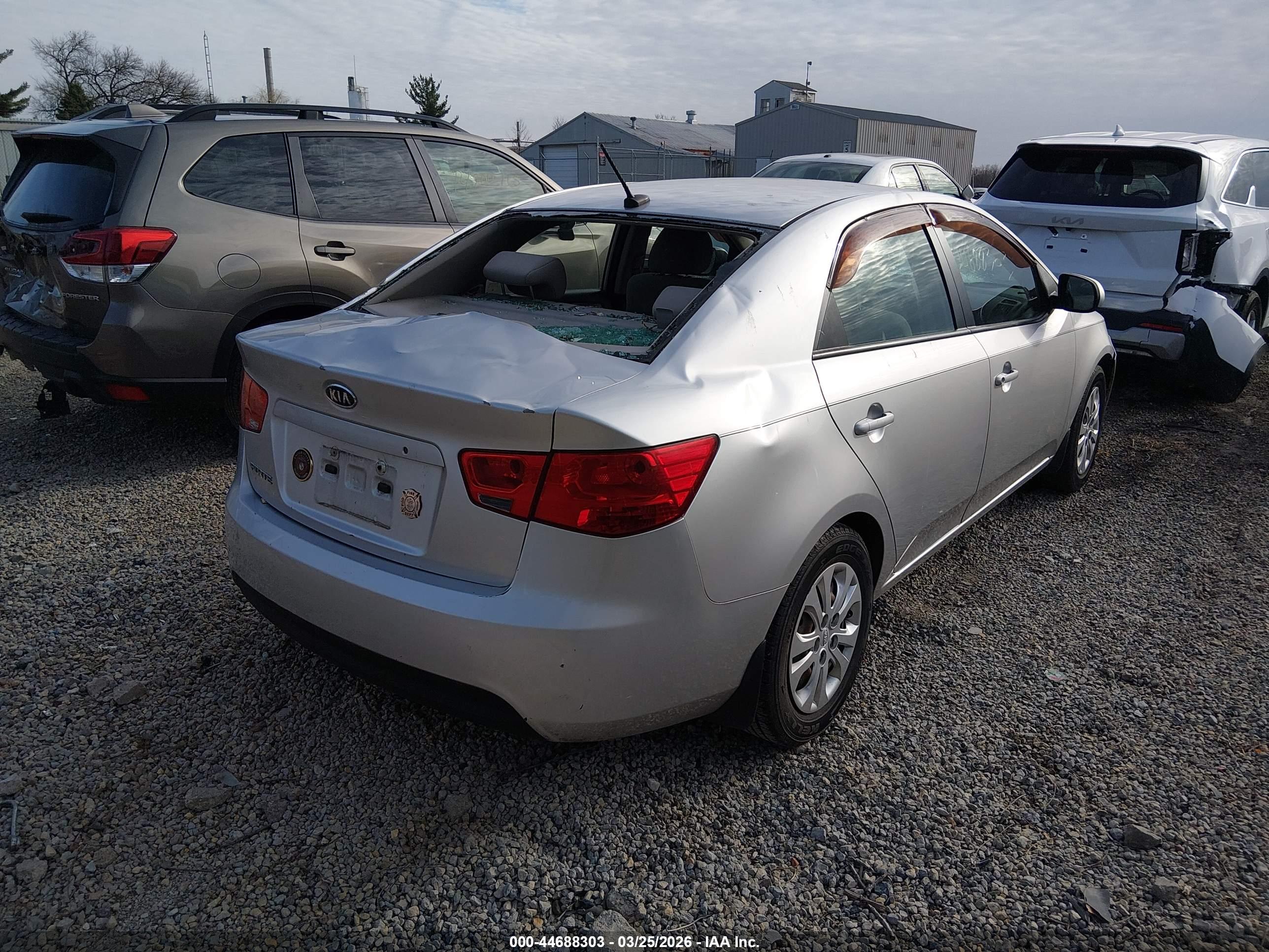 KIA FORTE image 4