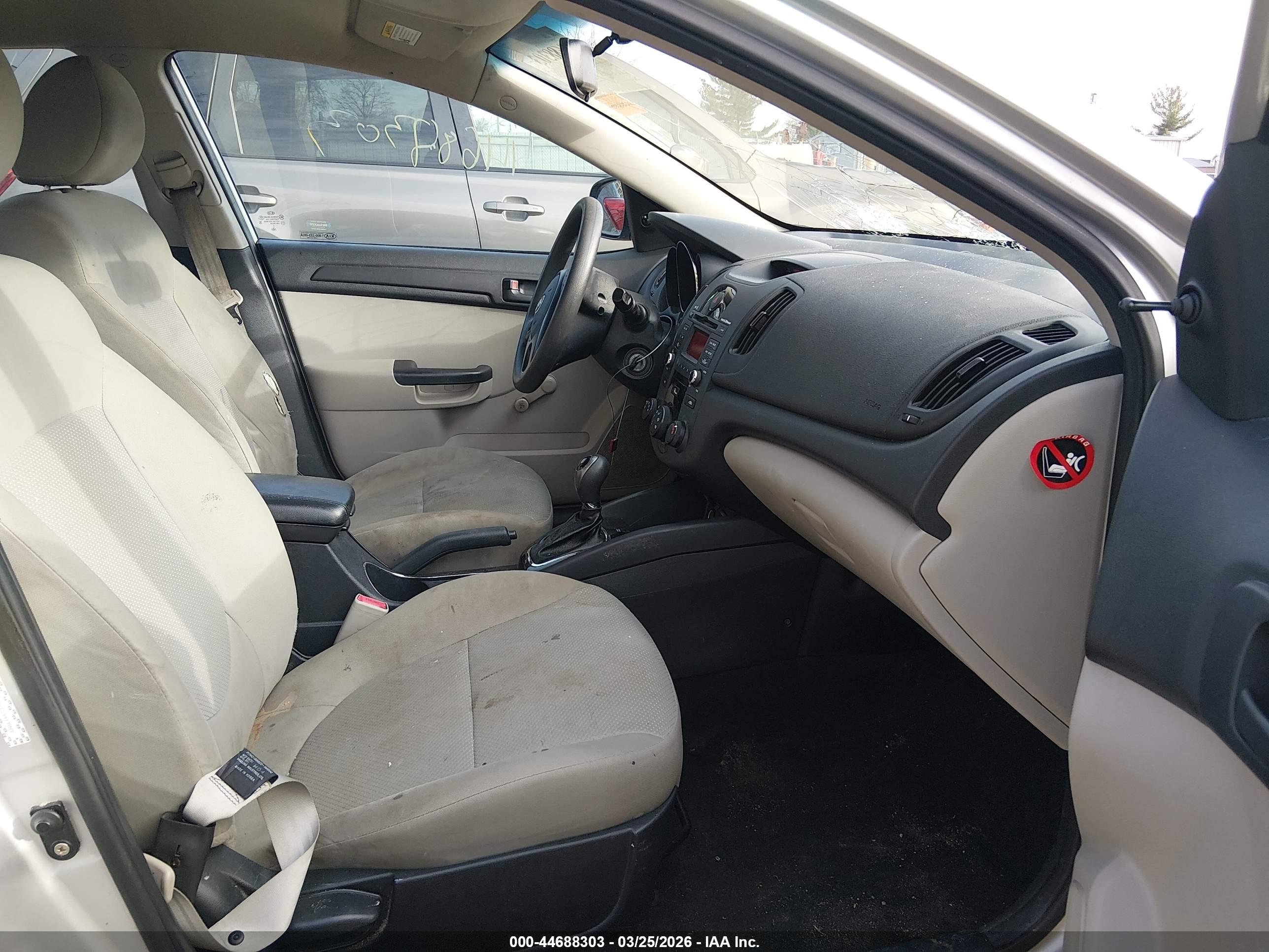 KIA FORTE image 5