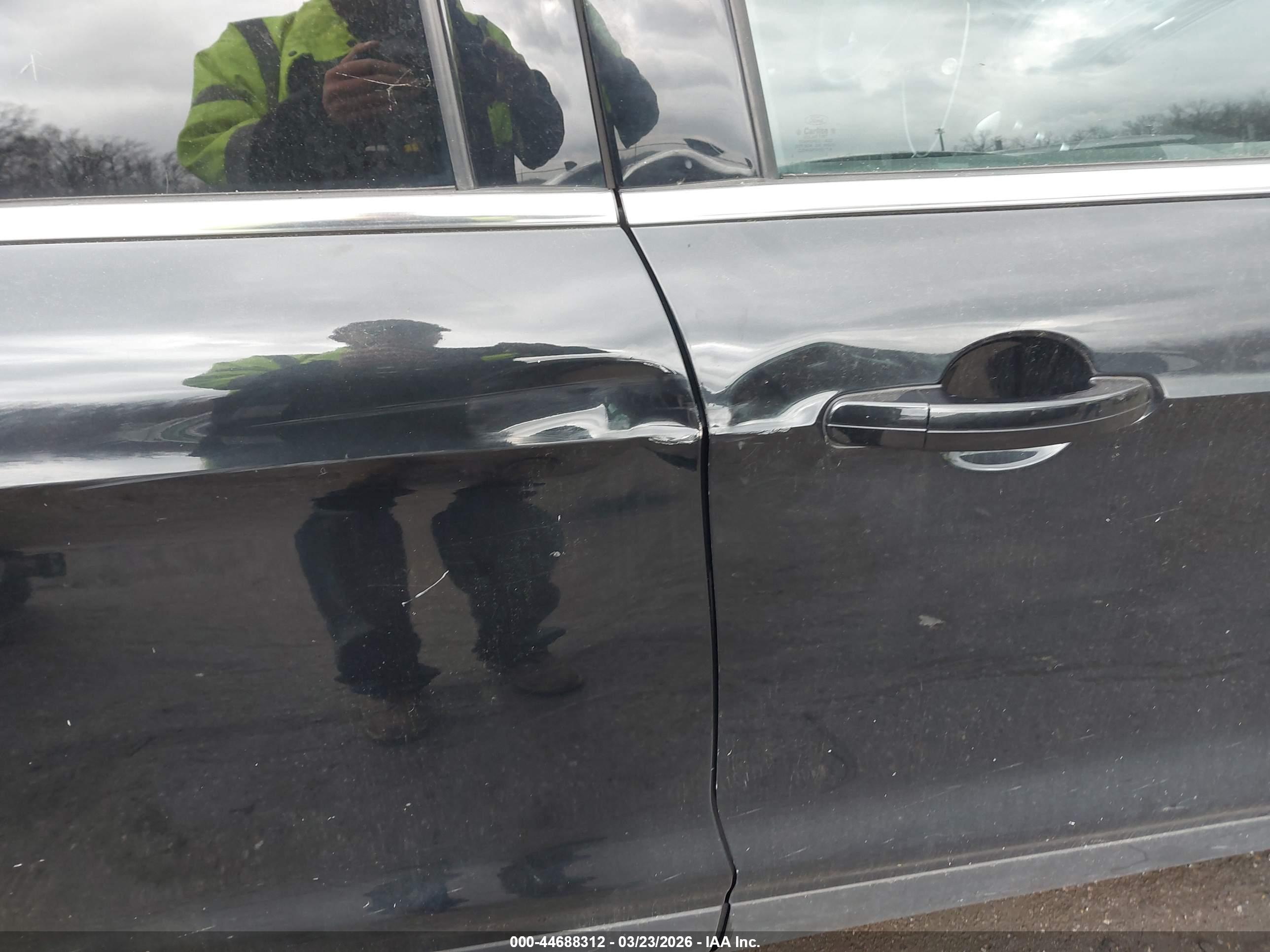 FORD ESCAPE image 6