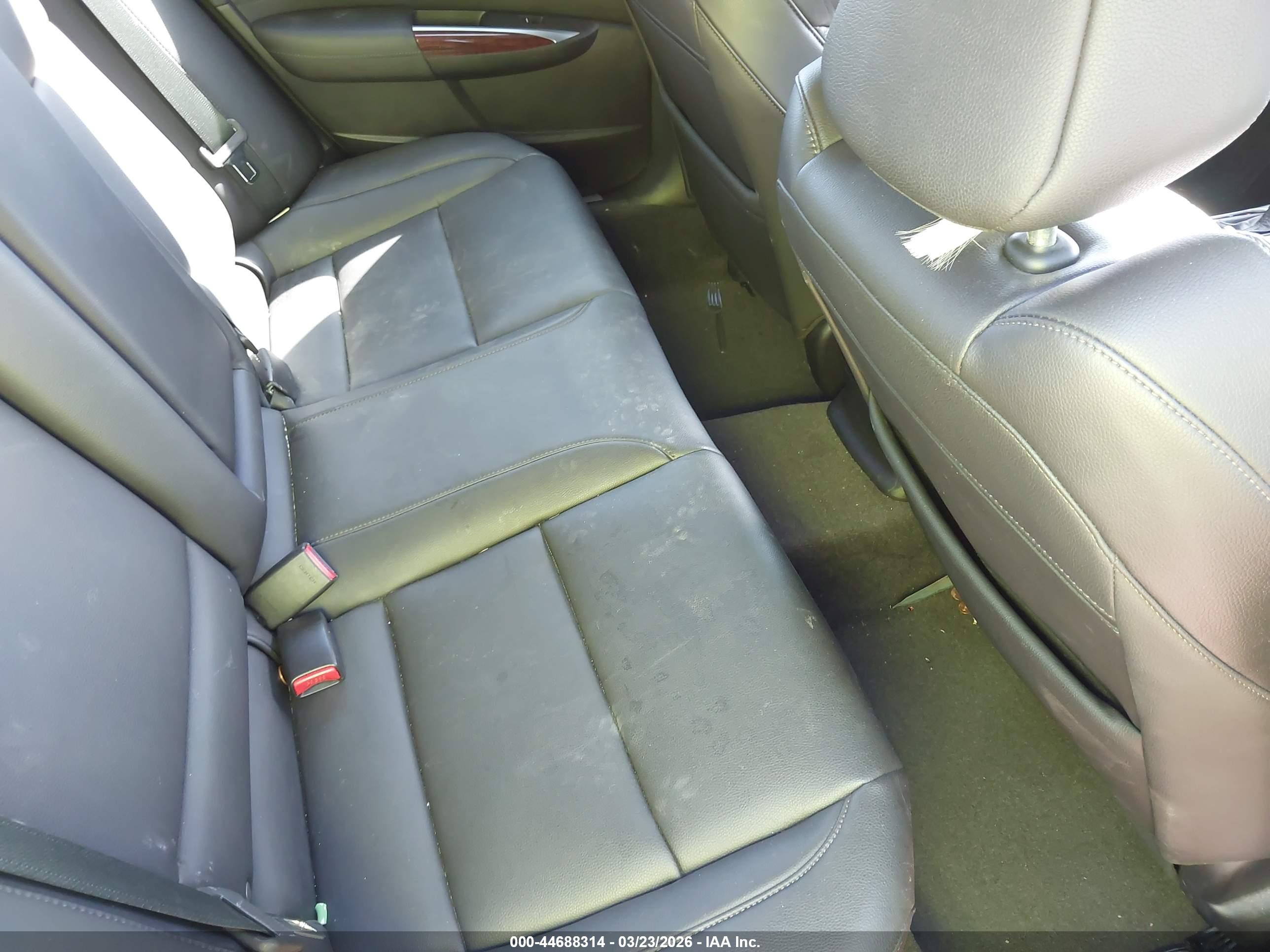 ACURA TLX image 8