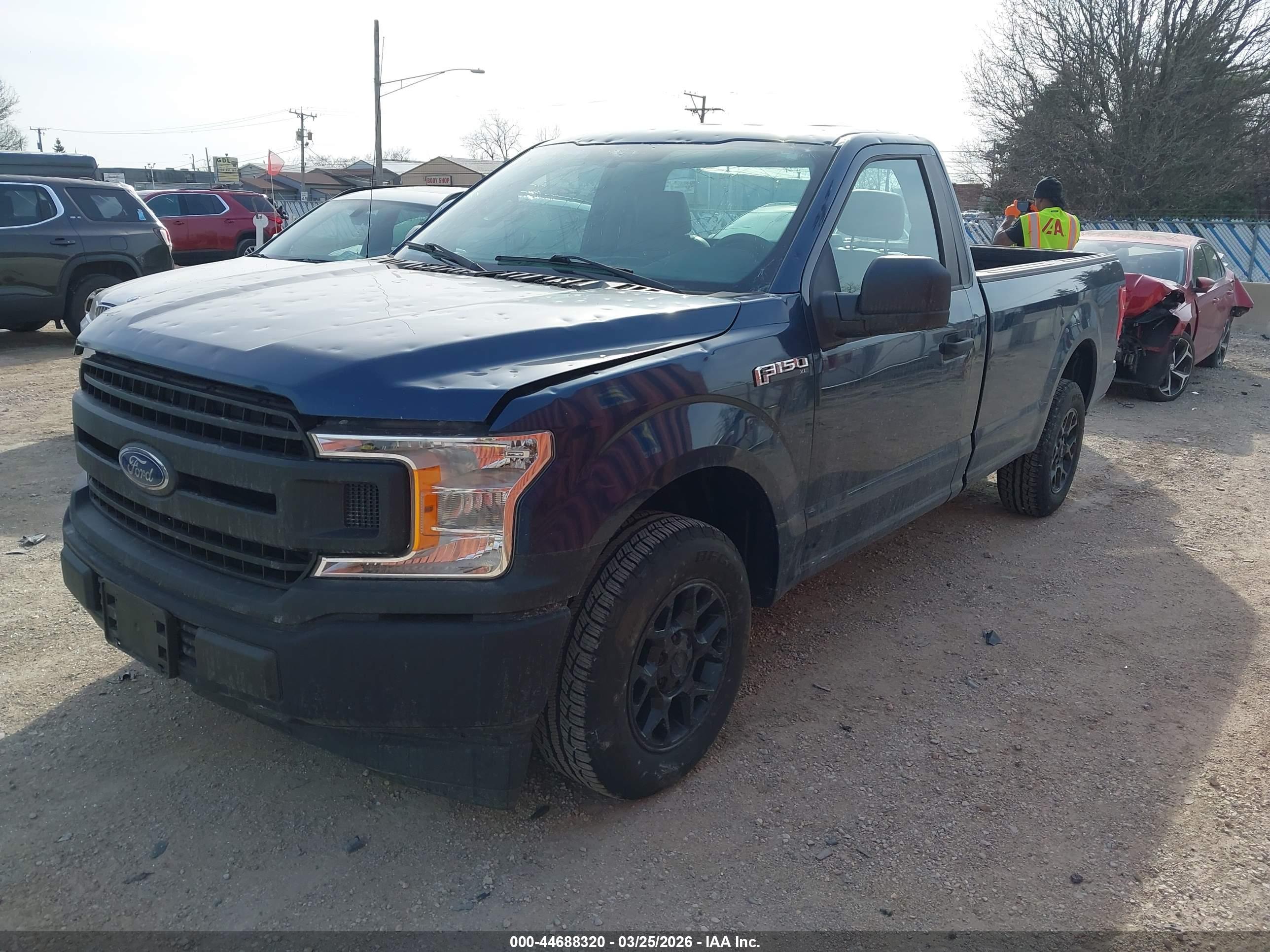 FORD F-150 image 2
