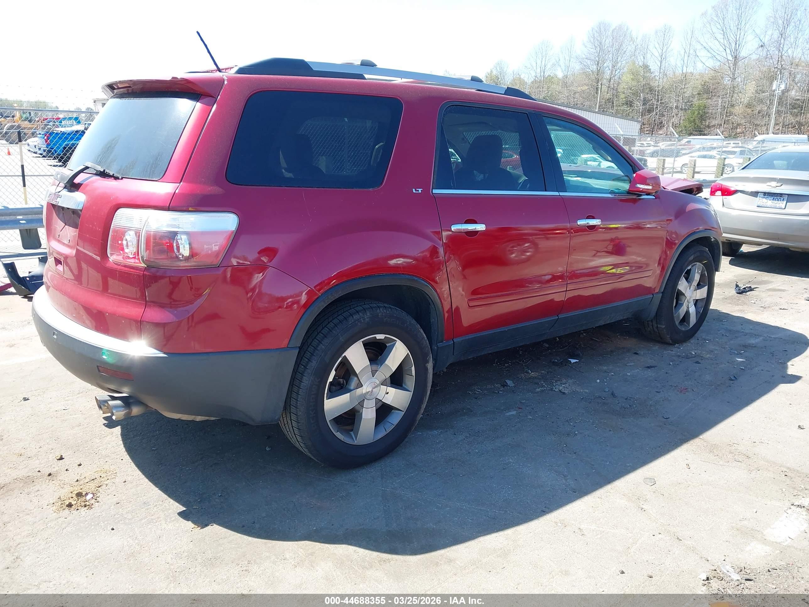 GMC ACADIA image 4