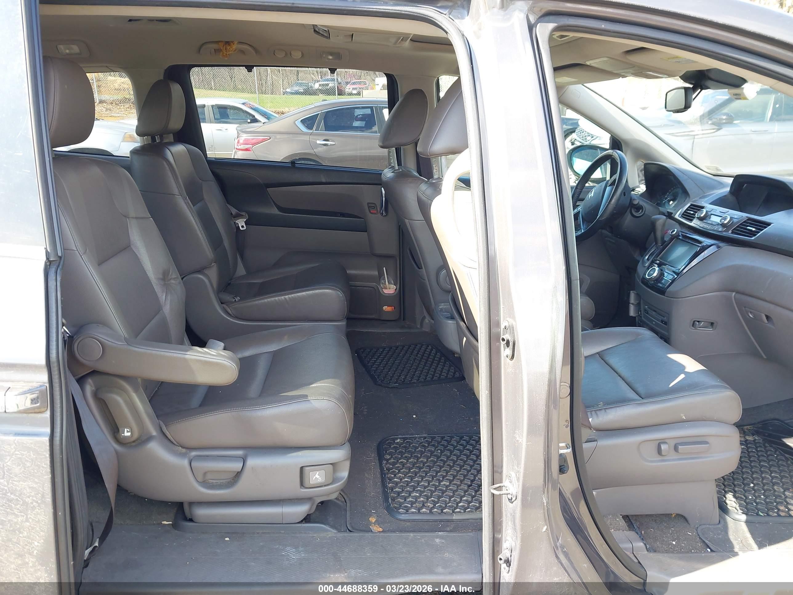 HONDA ODYSSEY image 8
