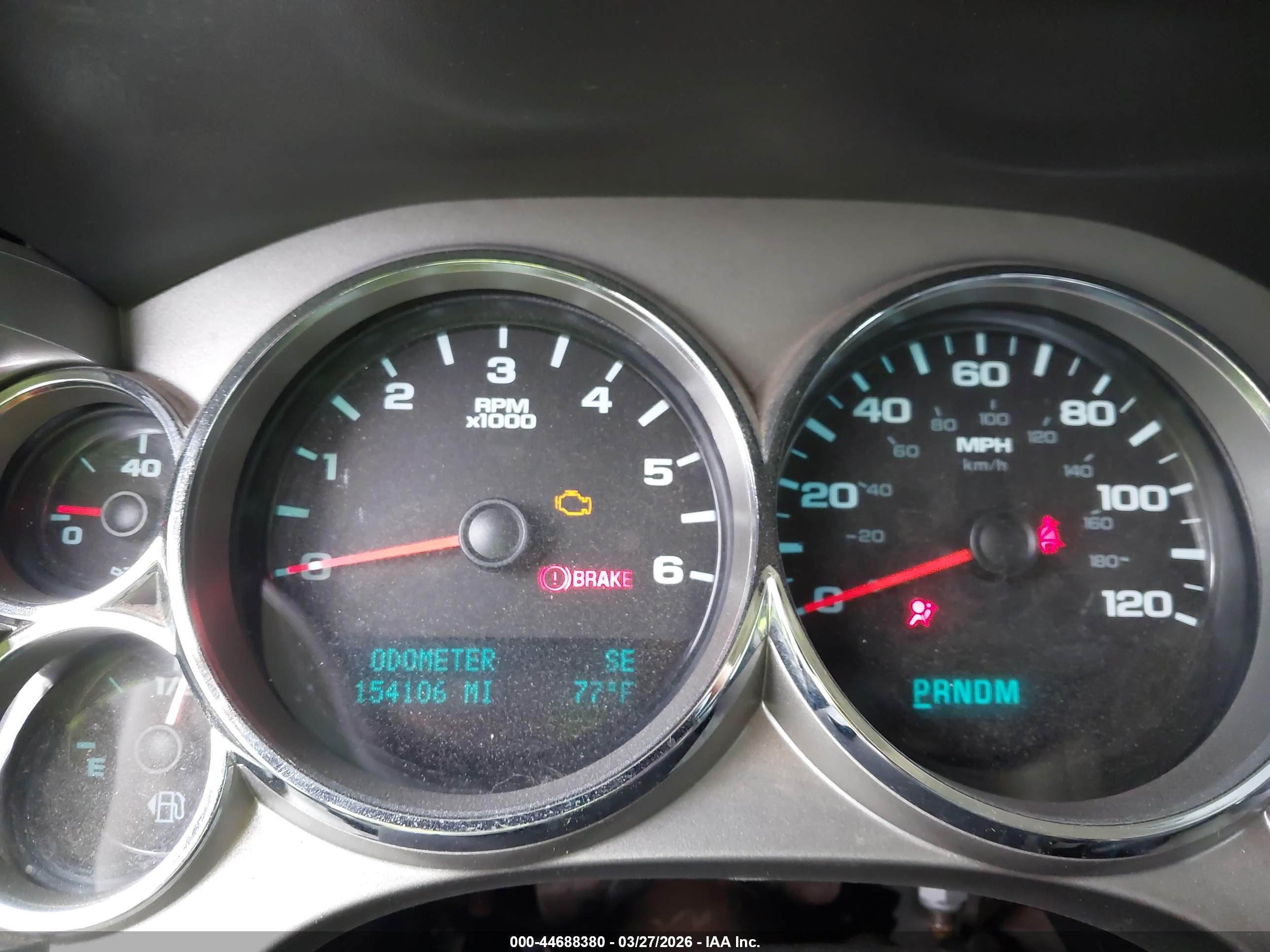 CHEVROLET SILVERADO image 7