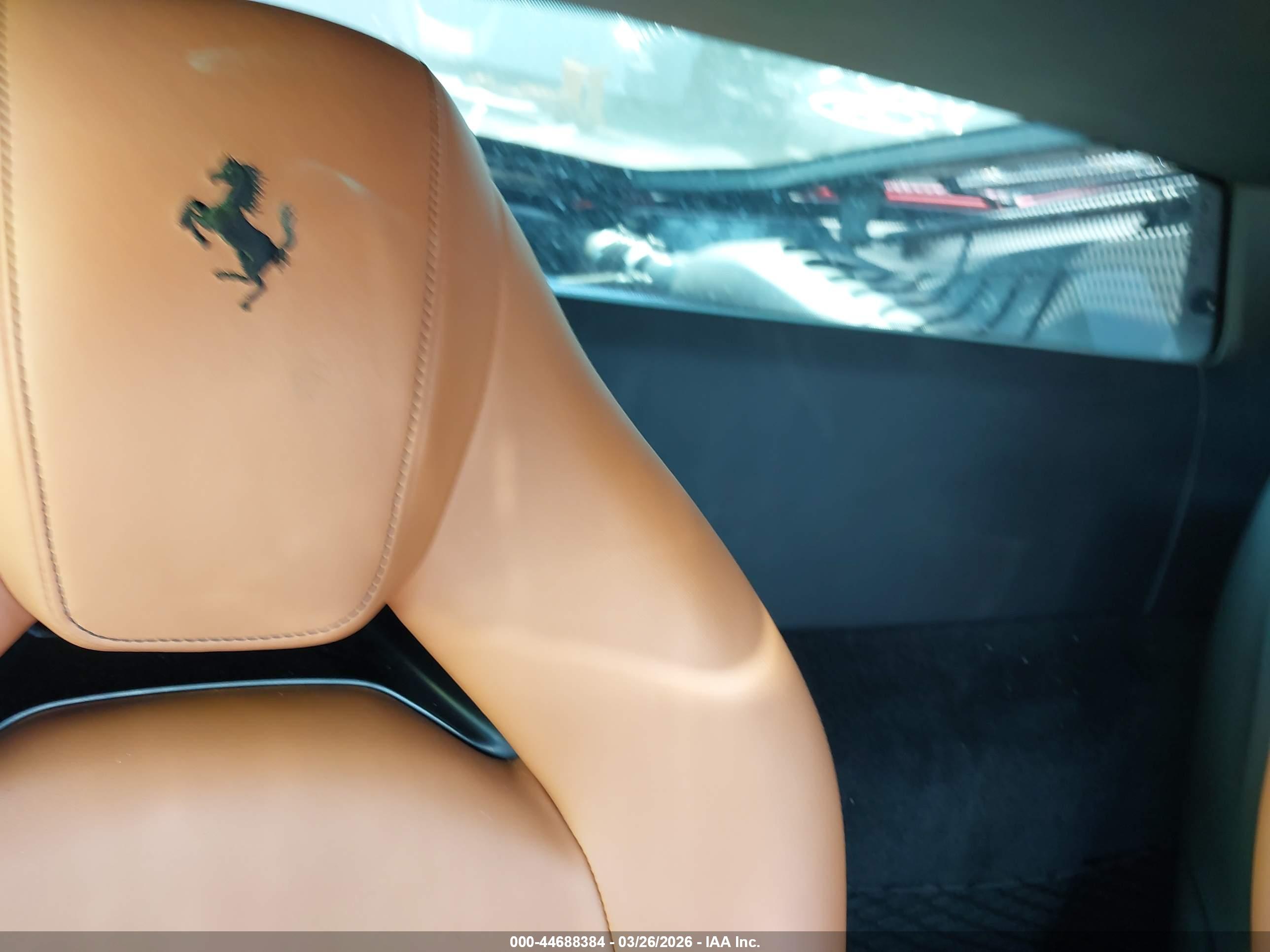 FERRARI 488 image 8