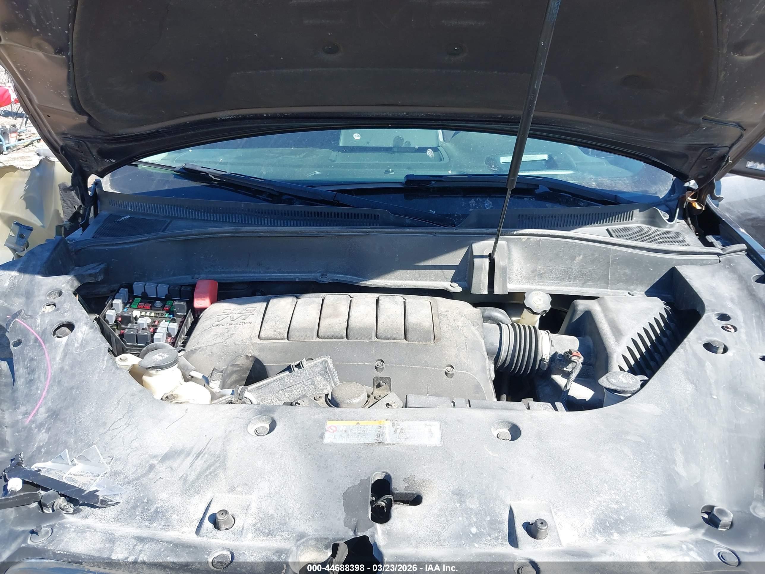 GMC ACADIA image 10