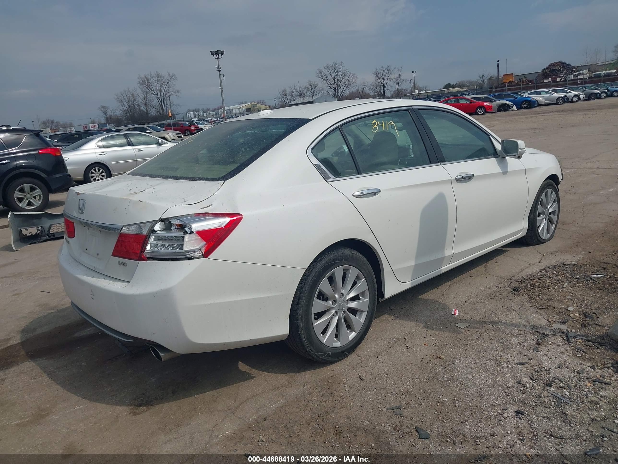 HONDA ACCORD image 4