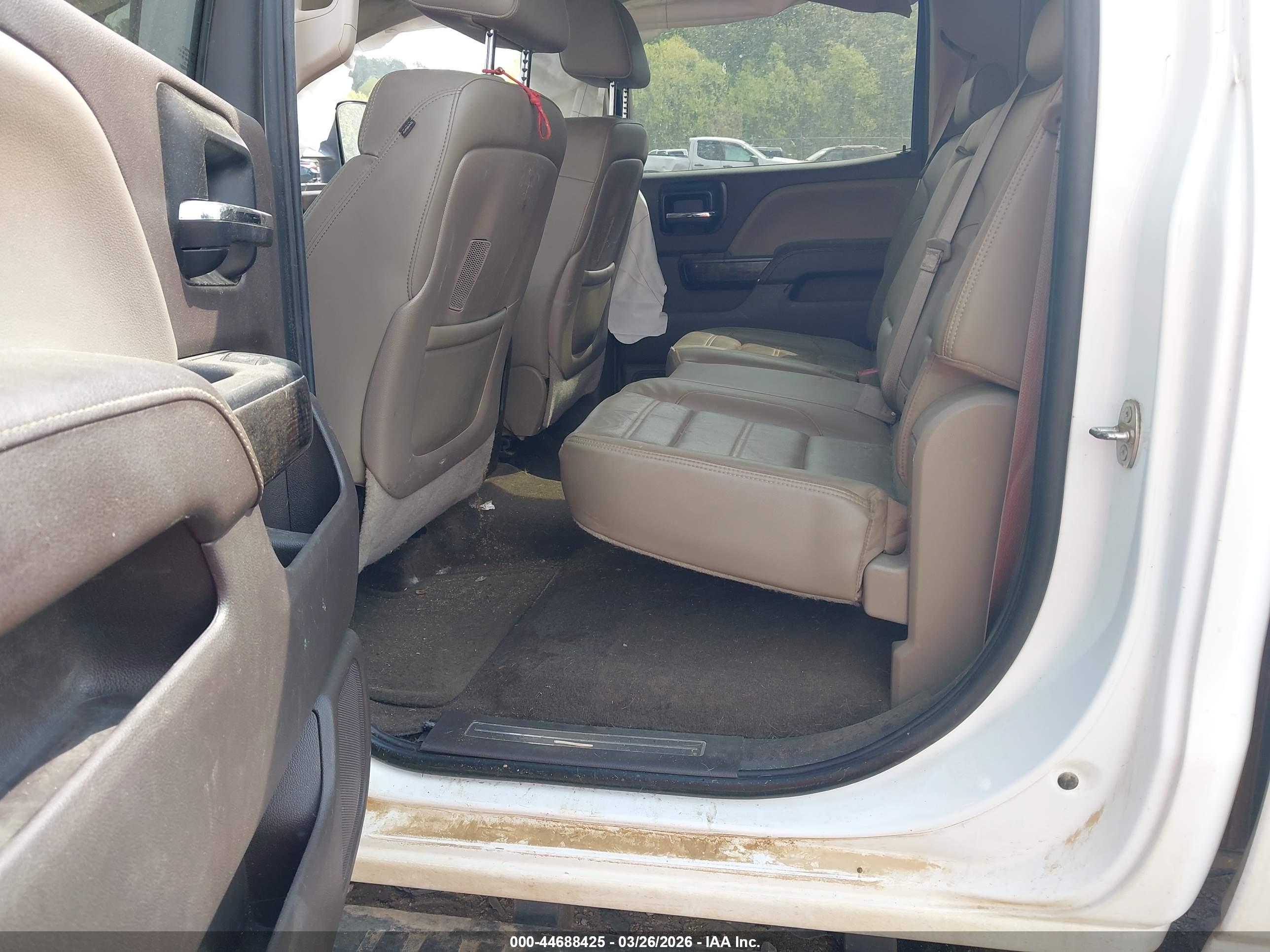 GMC SIERRA image 8