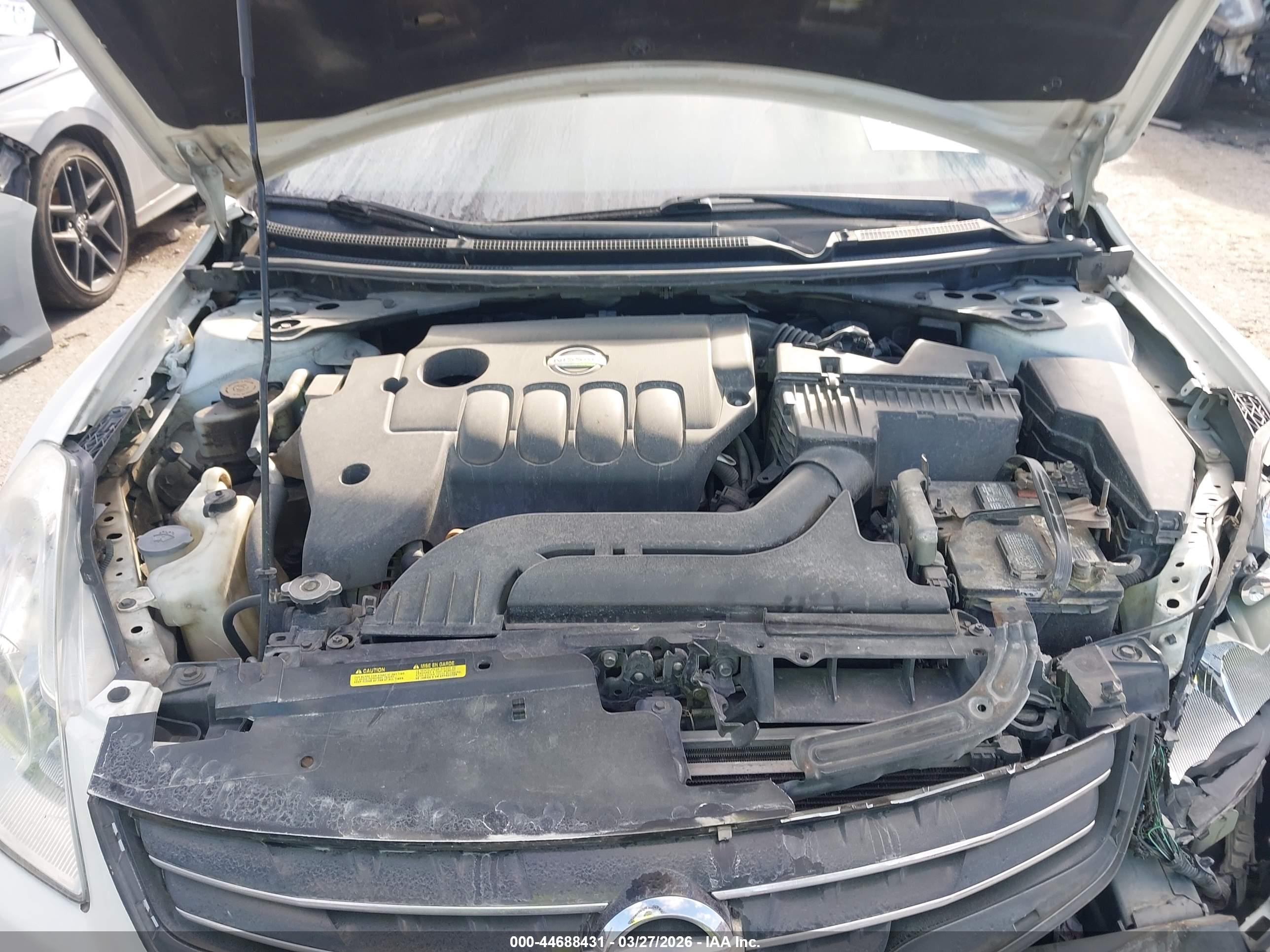 NISSAN ALTIMA image 10