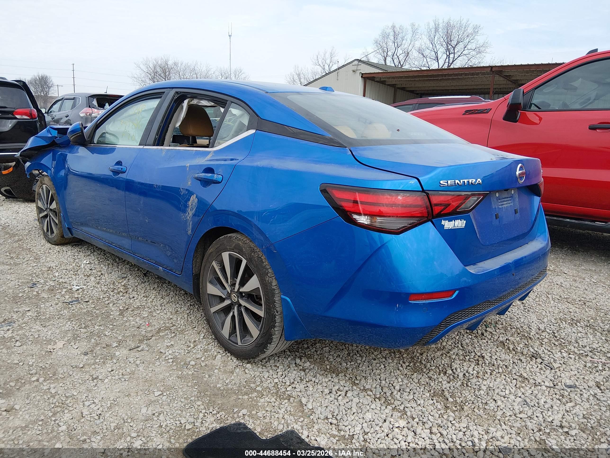NISSAN SENTRA image 3