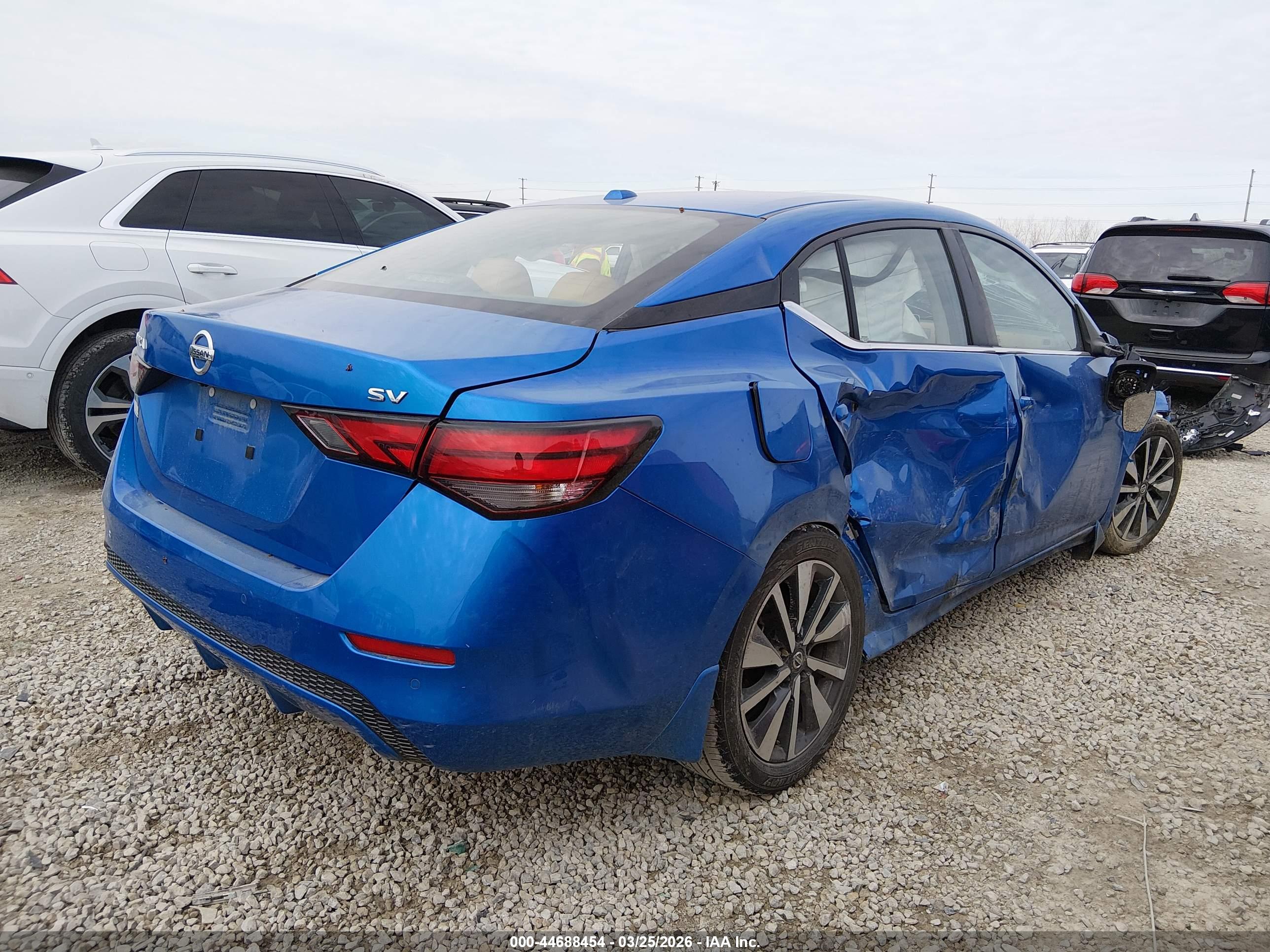 NISSAN SENTRA image 4