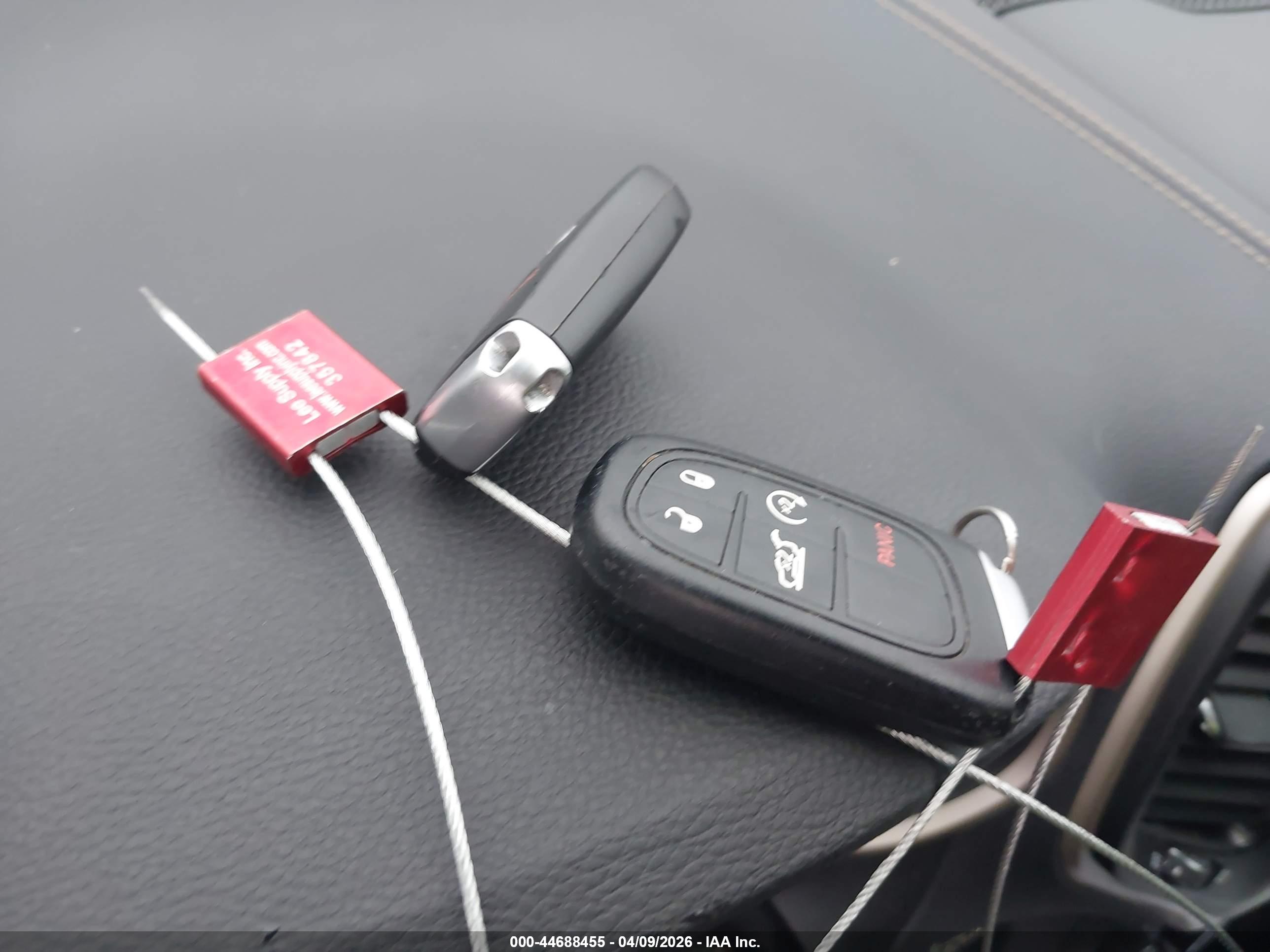 JEEP CHEROKEE image 11