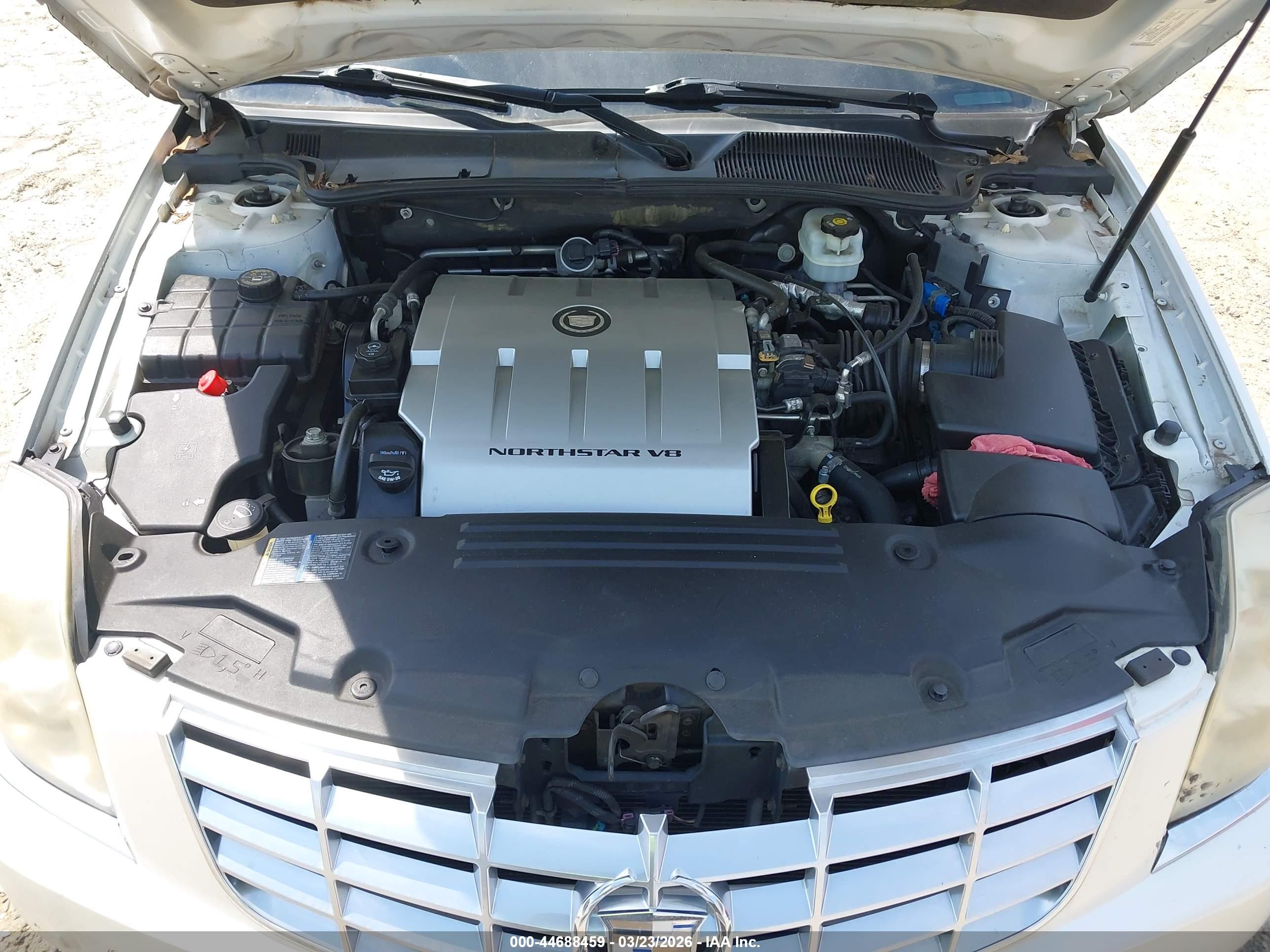 CADILLAC DTS image 10