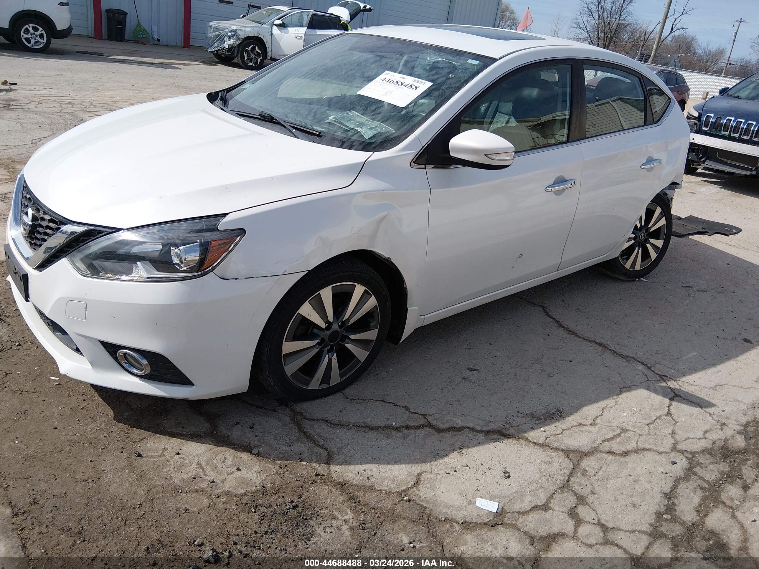 NISSAN SENTRA image 2