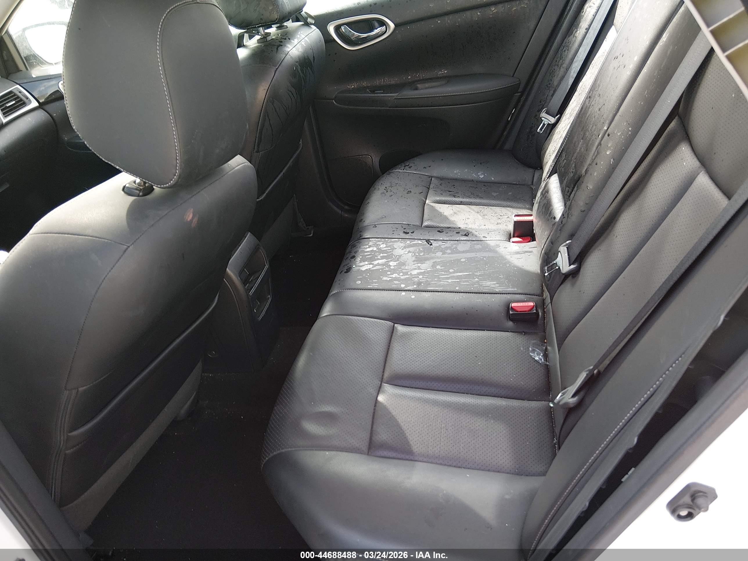NISSAN SENTRA image 8