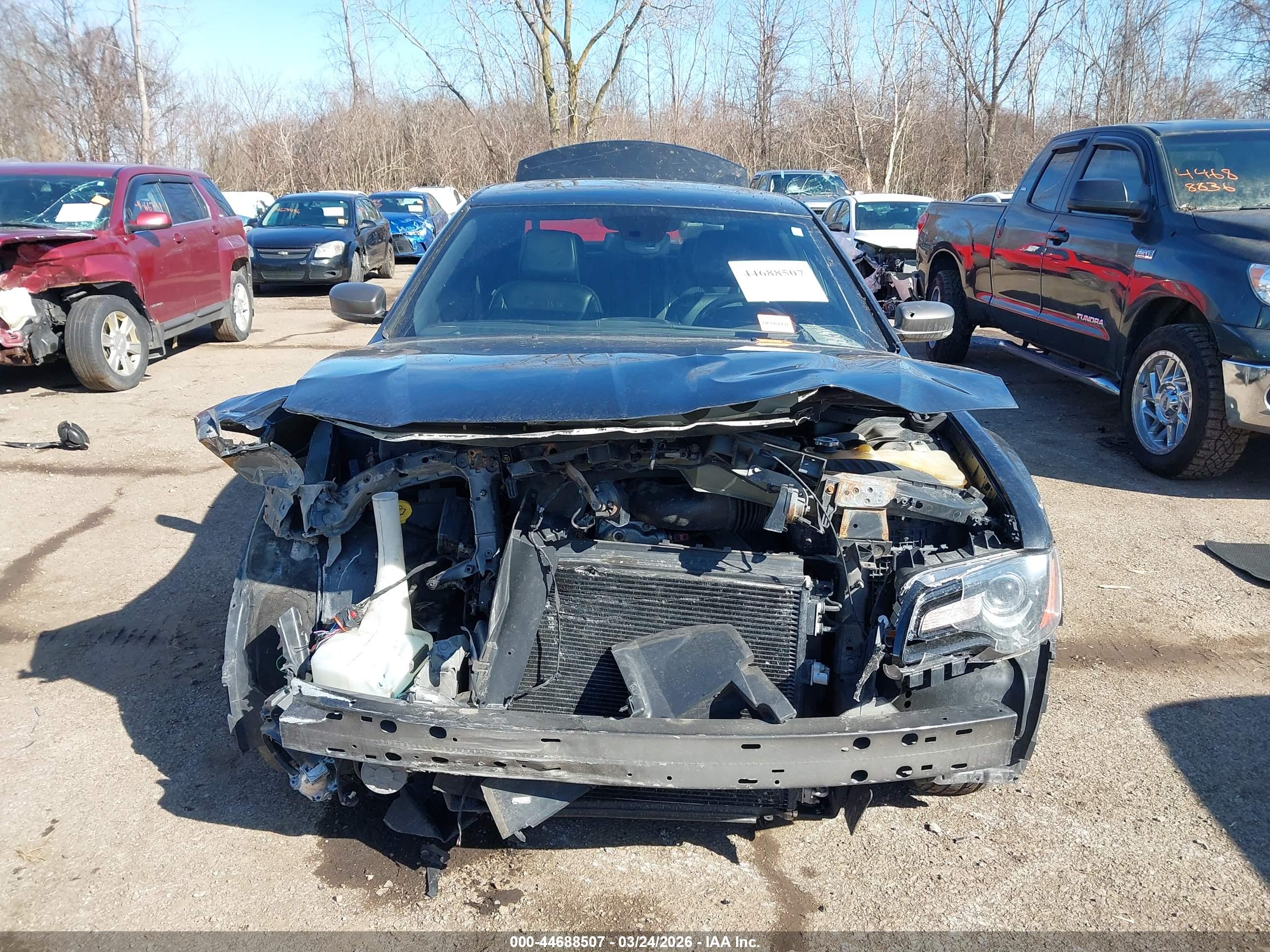 CHRYSLER 300C image 6