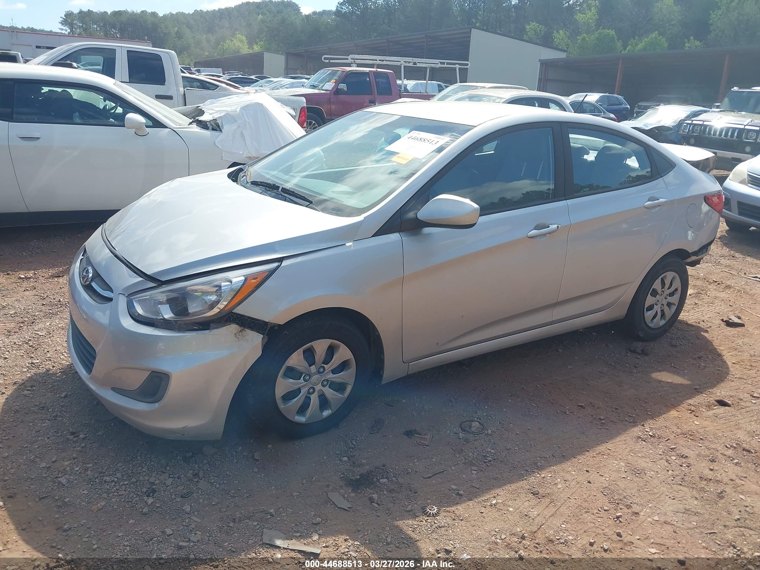 HYUNDAI ACCENT image 2
