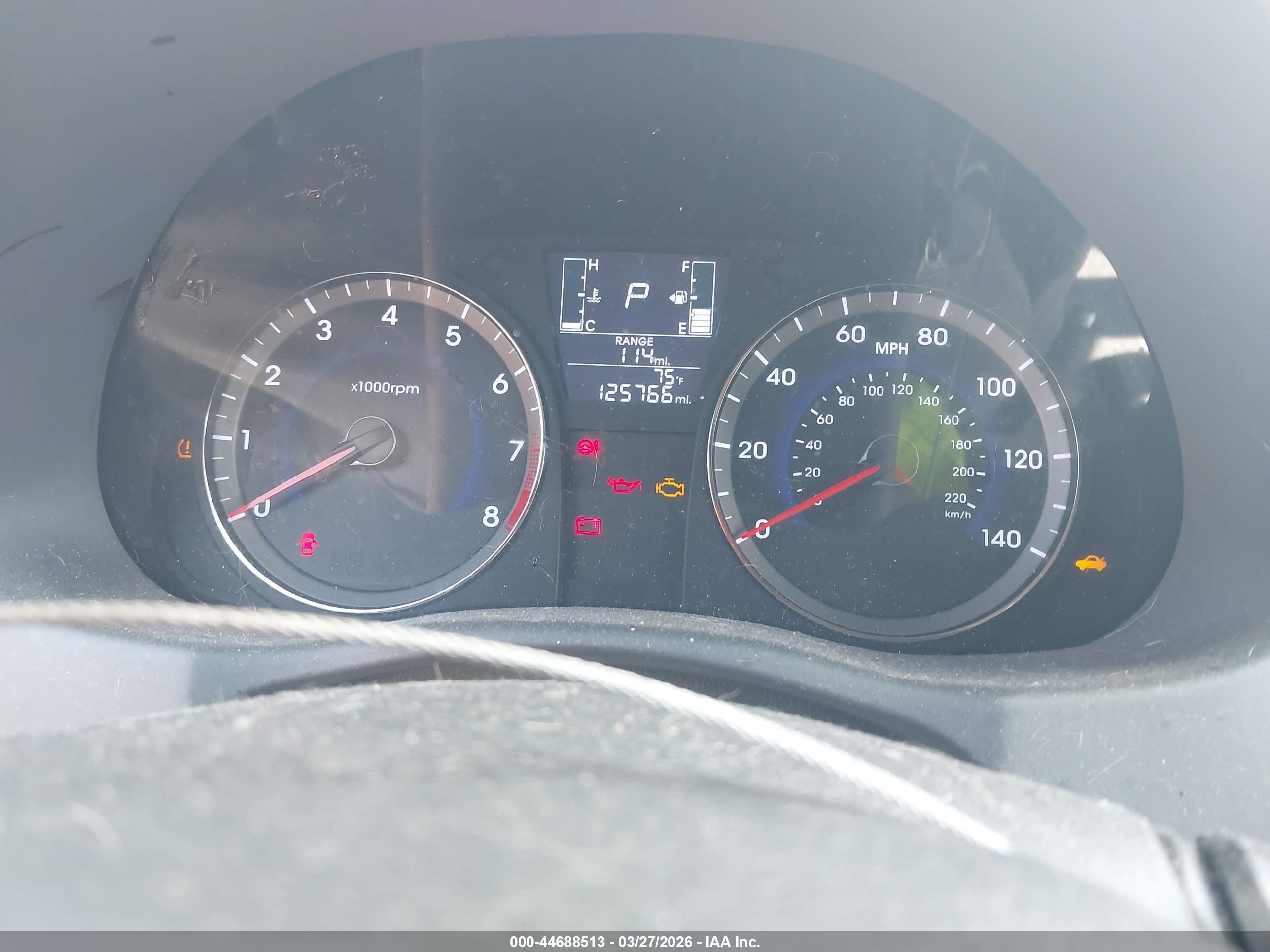 HYUNDAI ACCENT image 7