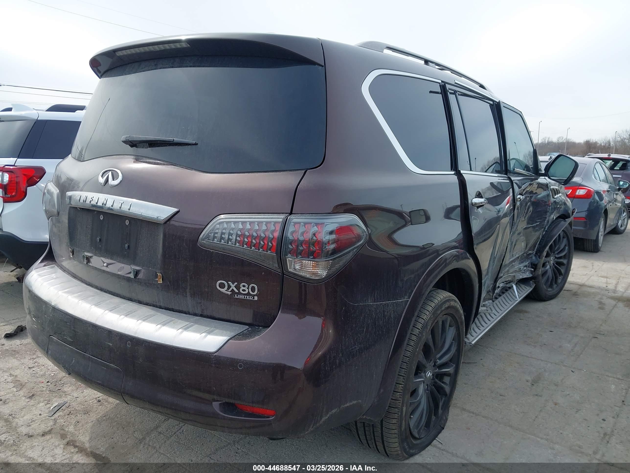 INFINITI QX80 image 4