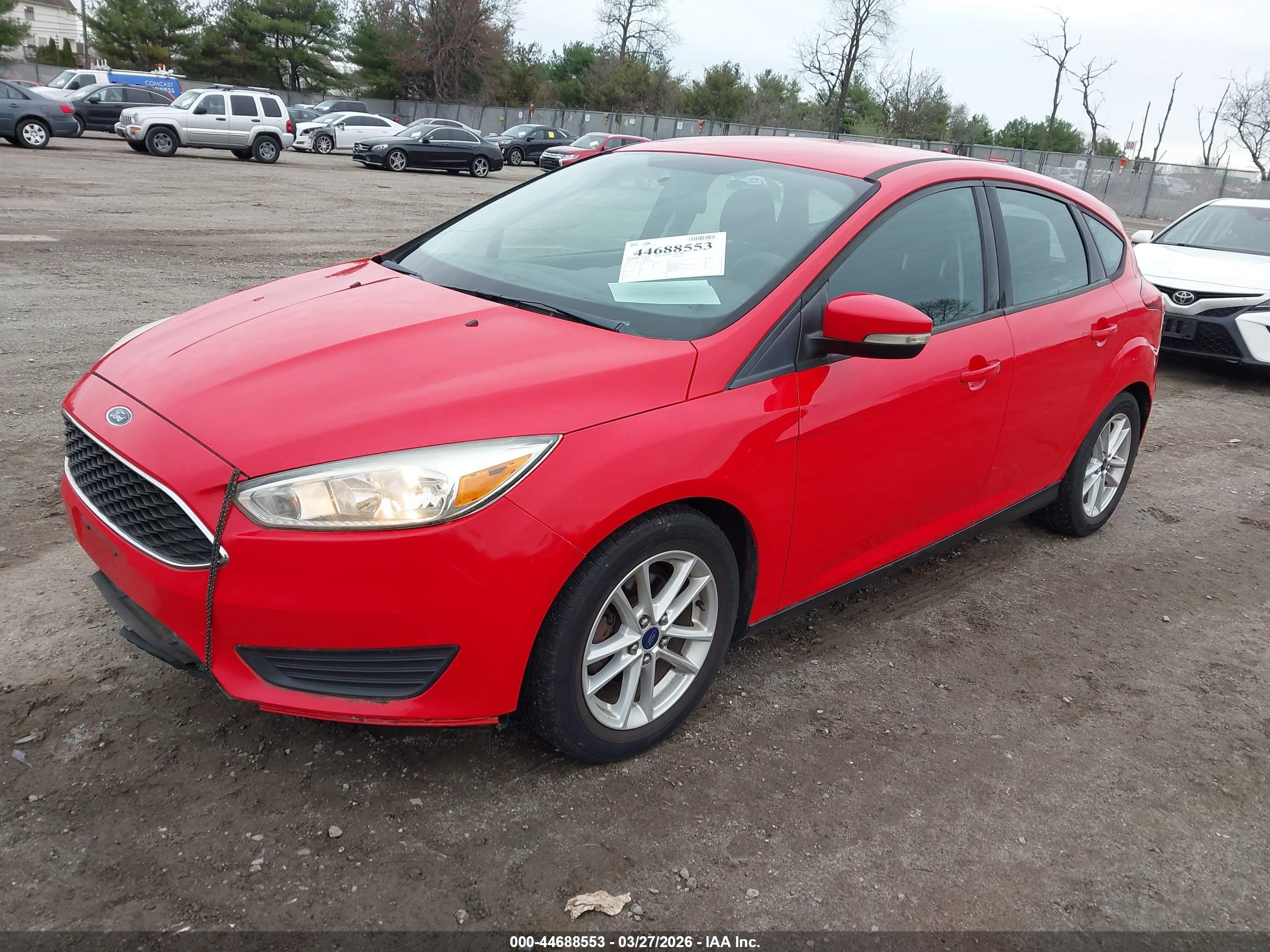 FORD FOCUS image 2