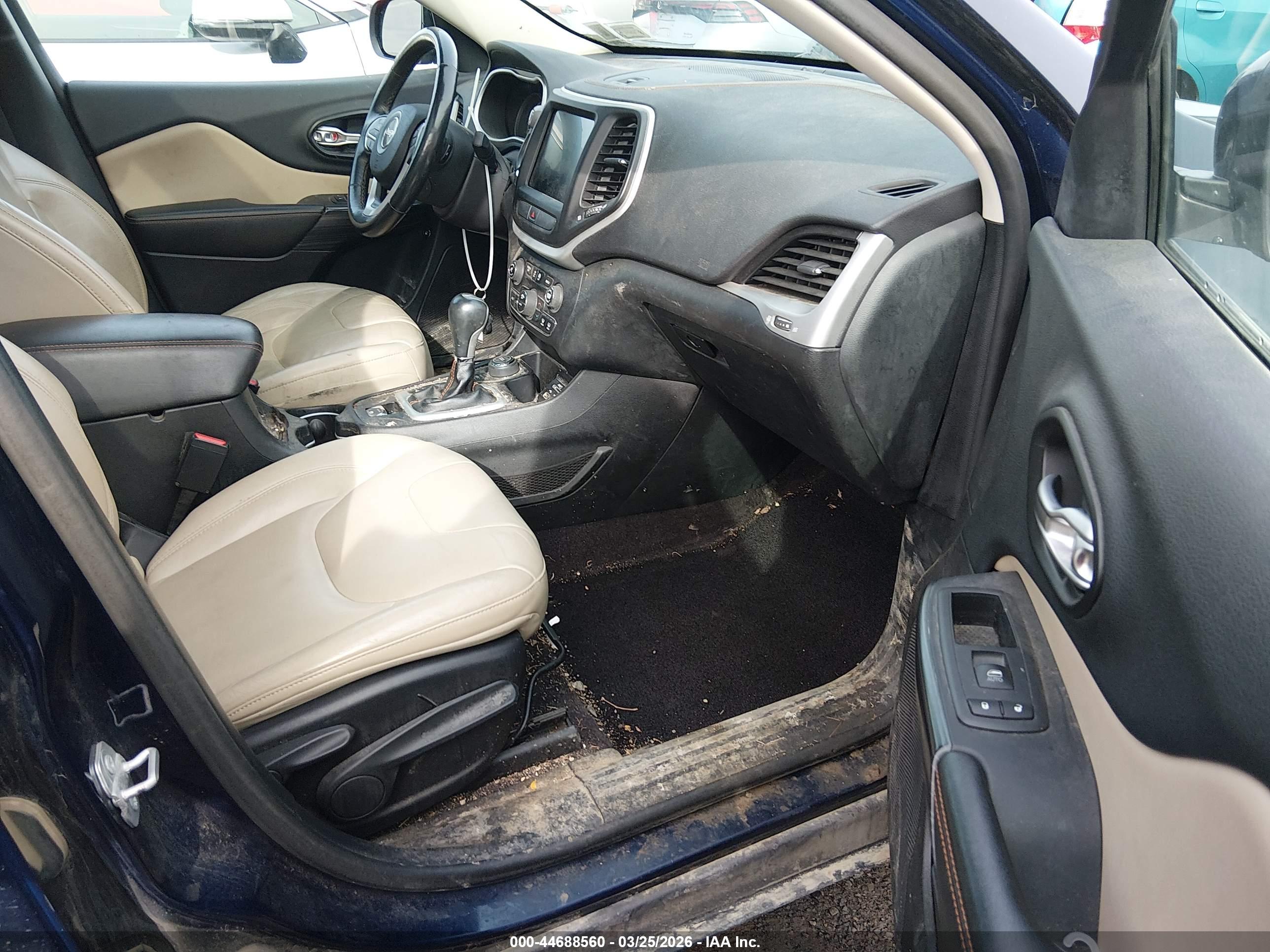 JEEP CHEROKEE image 5
