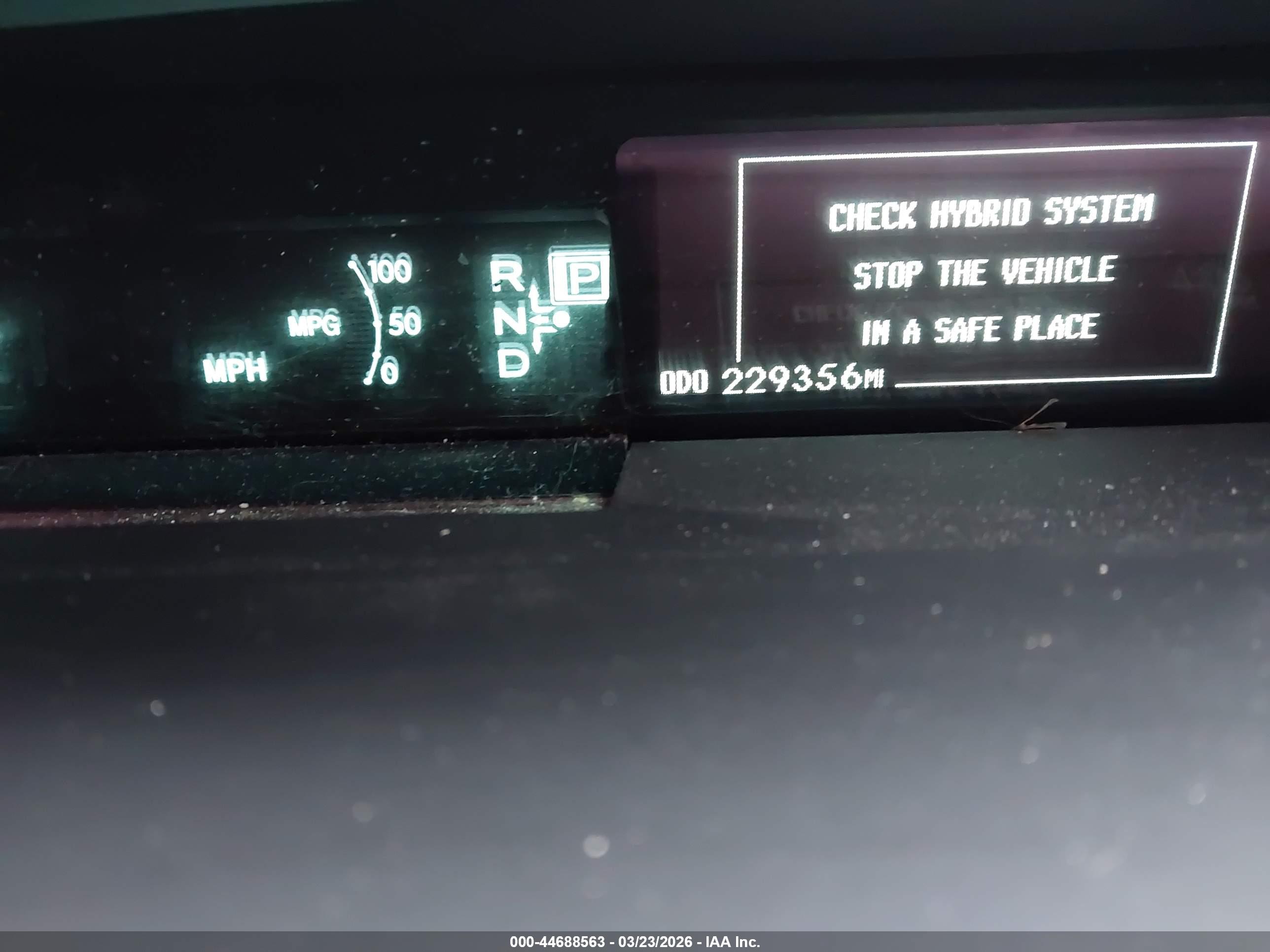 TOYOTA PRIUS image 7